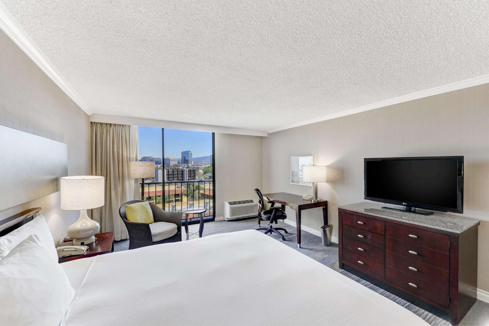 Hilton Irvine/Orange County Airport photo 25