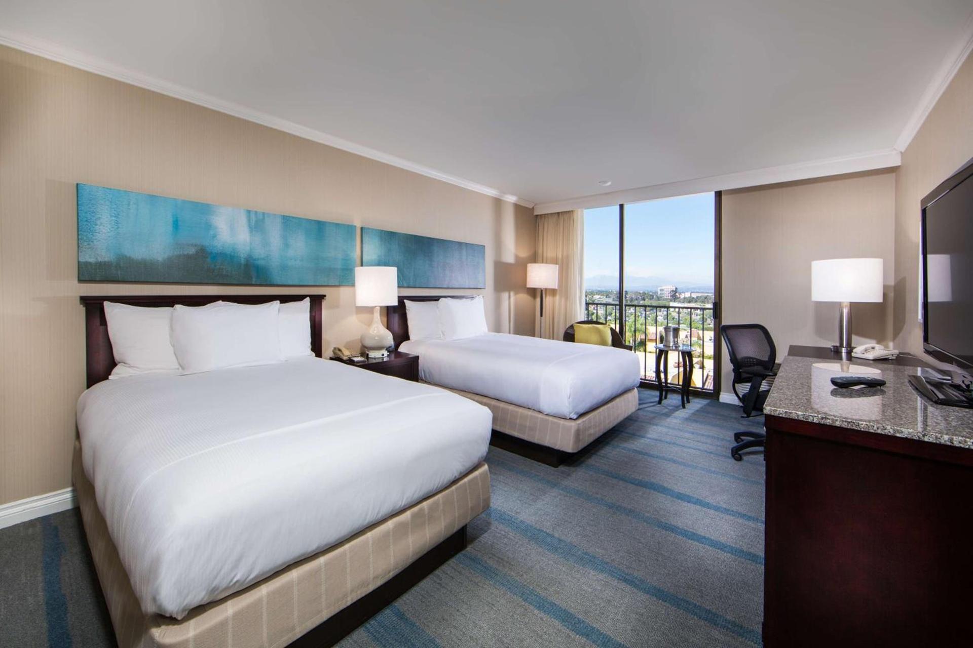 Hilton Irvine/Orange County Airport photo 30