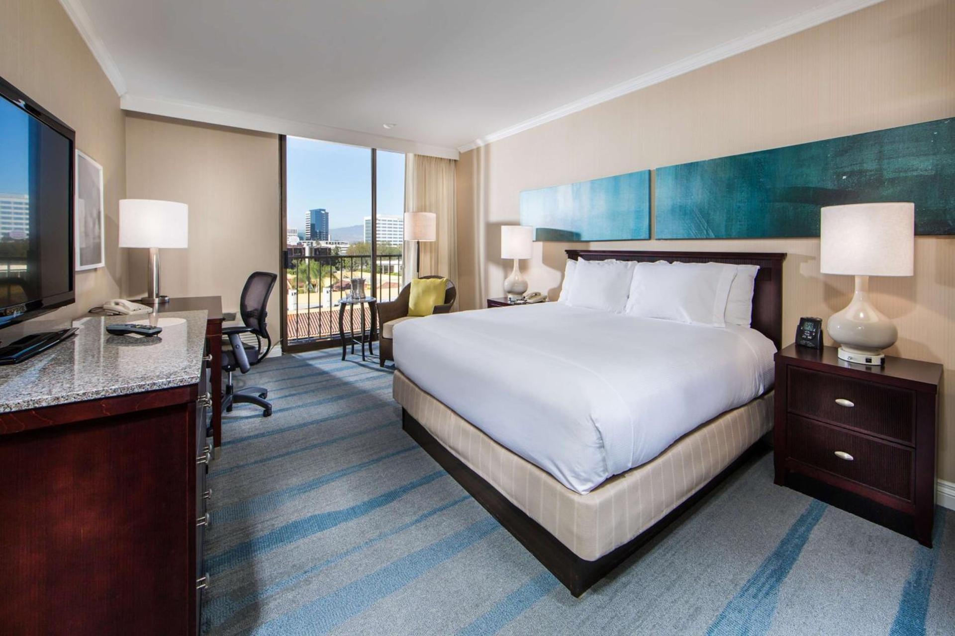 Hilton Irvine/Orange County Airport photo 31