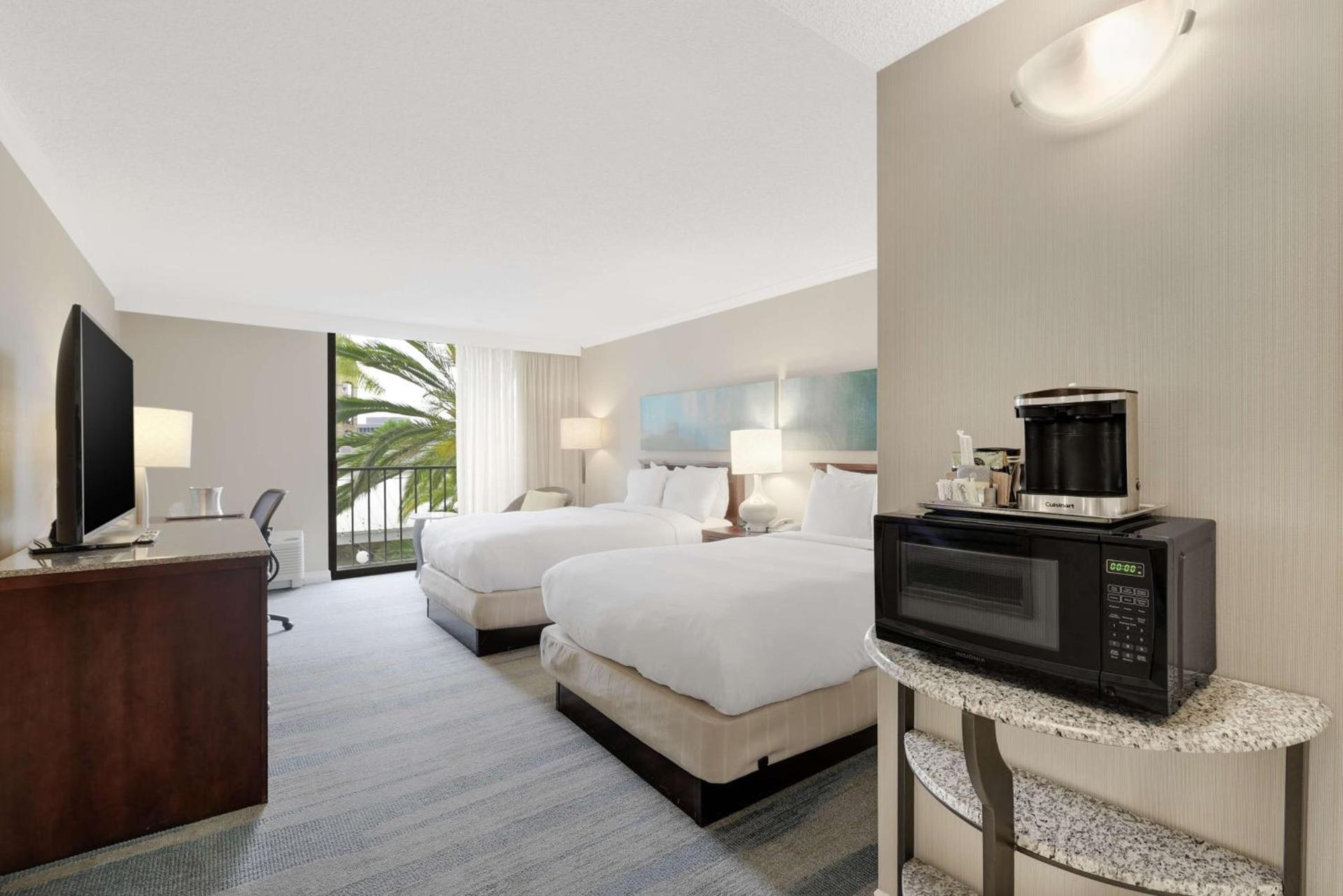 Hilton Irvine/Orange County Airport photo 43