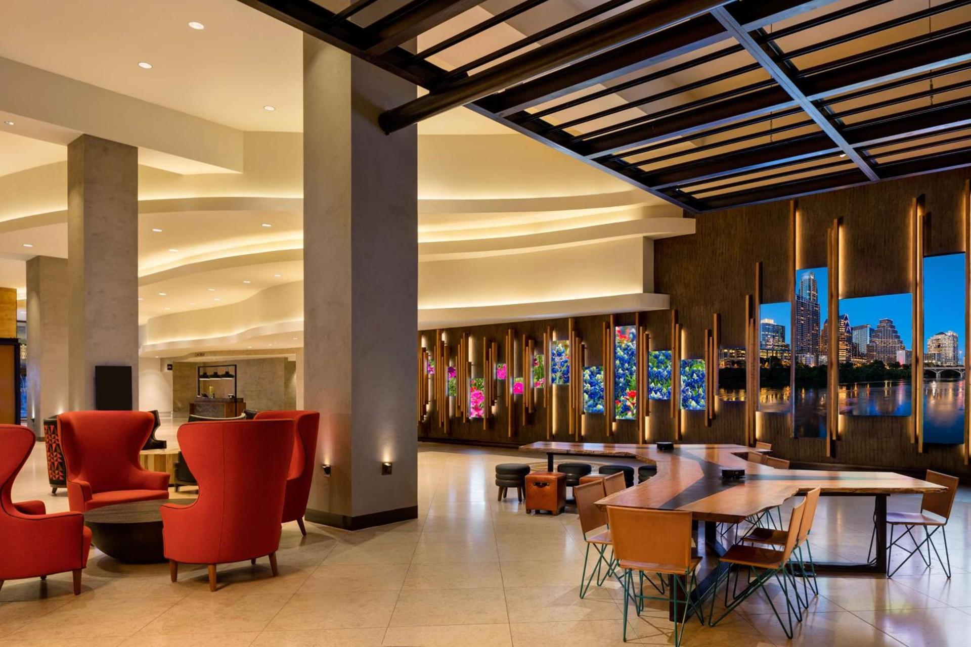 Hilton Austin photo 2