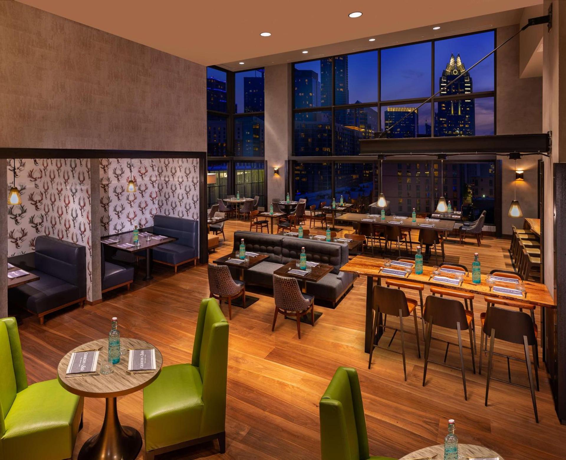 Hilton Austin photo 7
