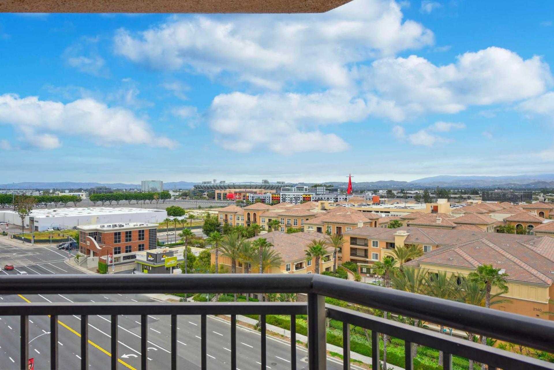 Embassy Suites by Hilton Anaheim-Orange photo 29