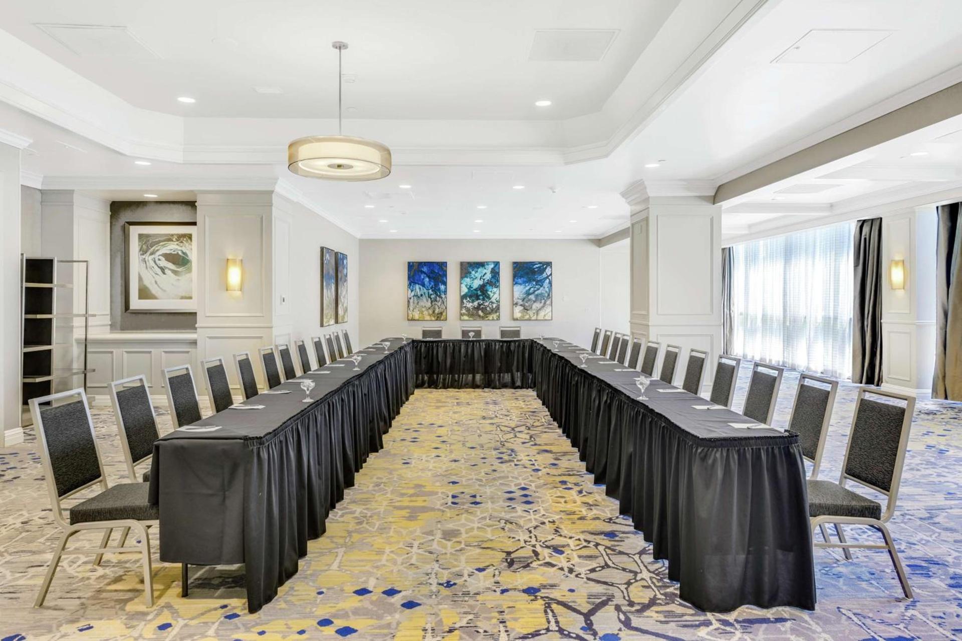 Embassy Suites by Hilton Anaheim-Orange photo 35