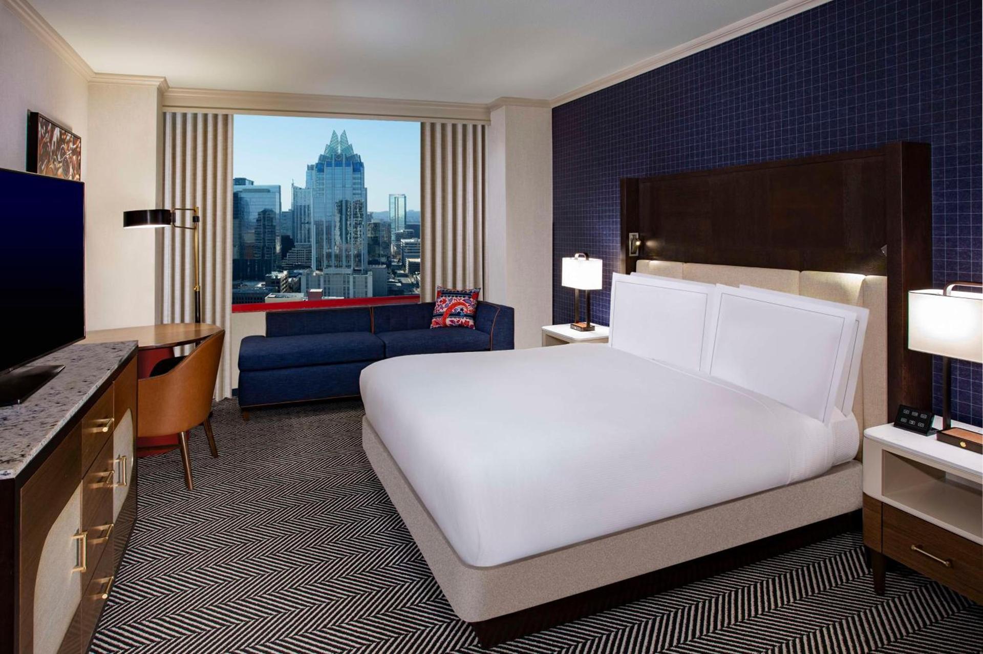 Hilton Austin photo 27