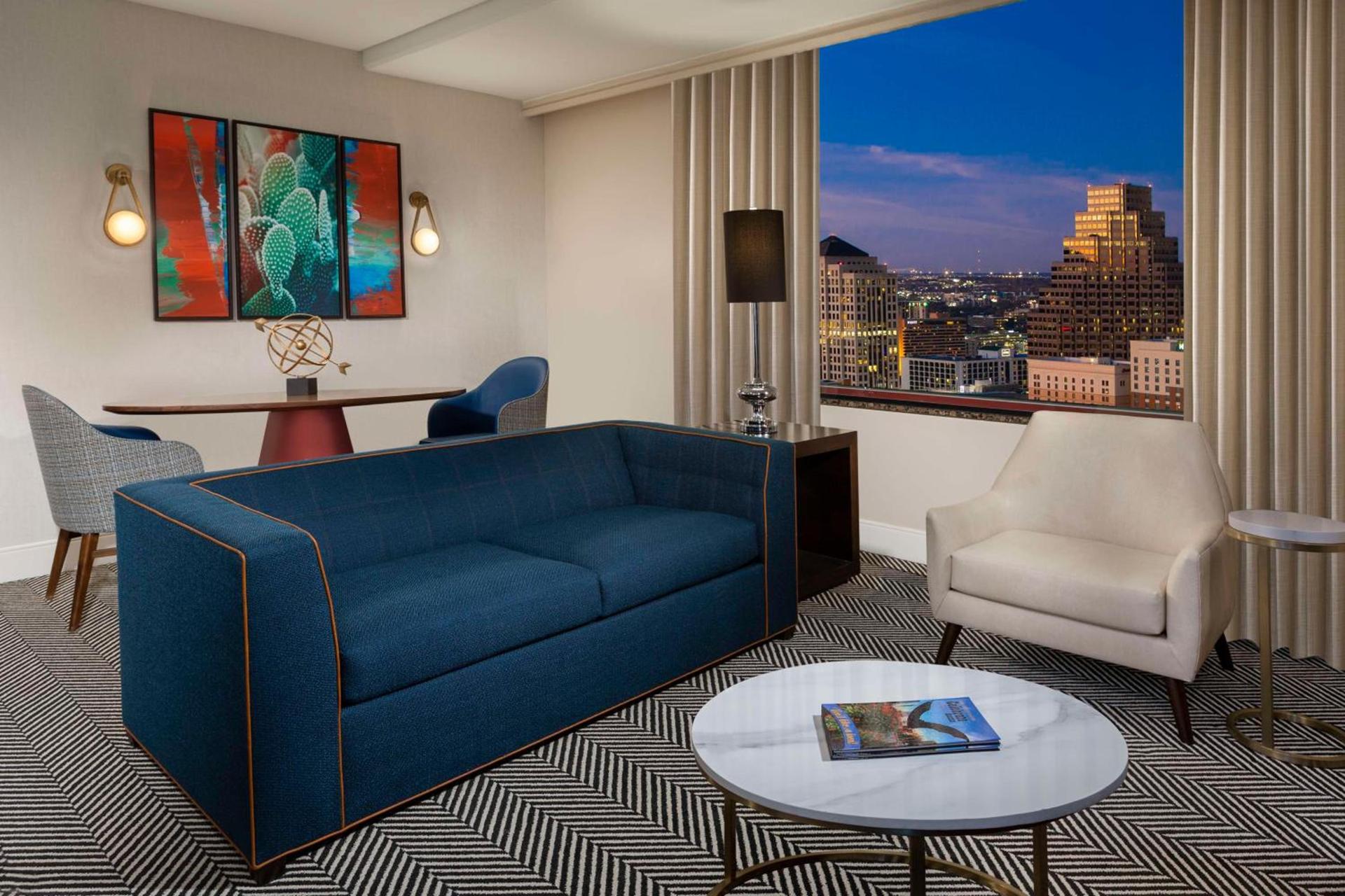 Hilton Austin photo 28