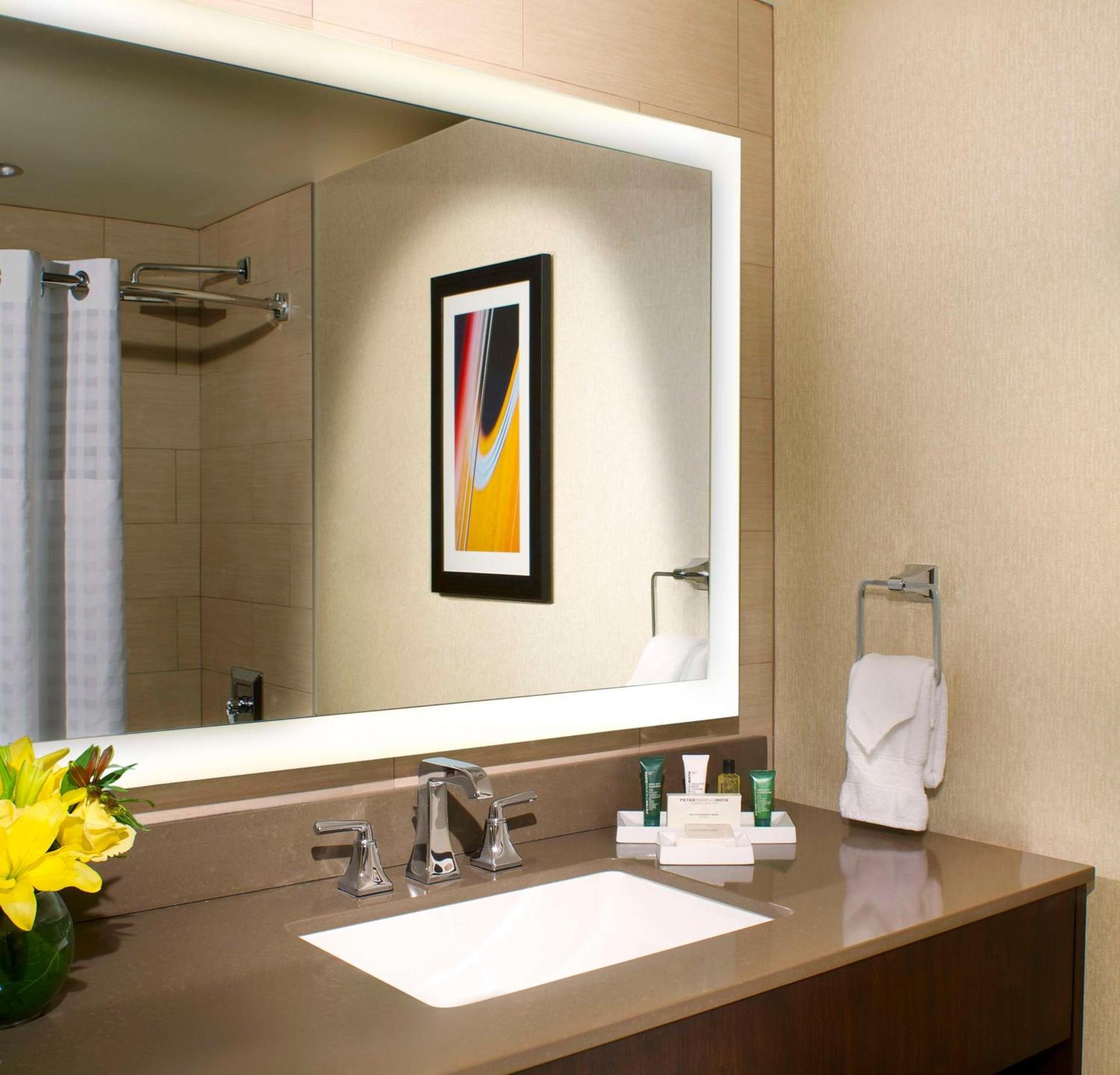 Hilton Austin photo 30