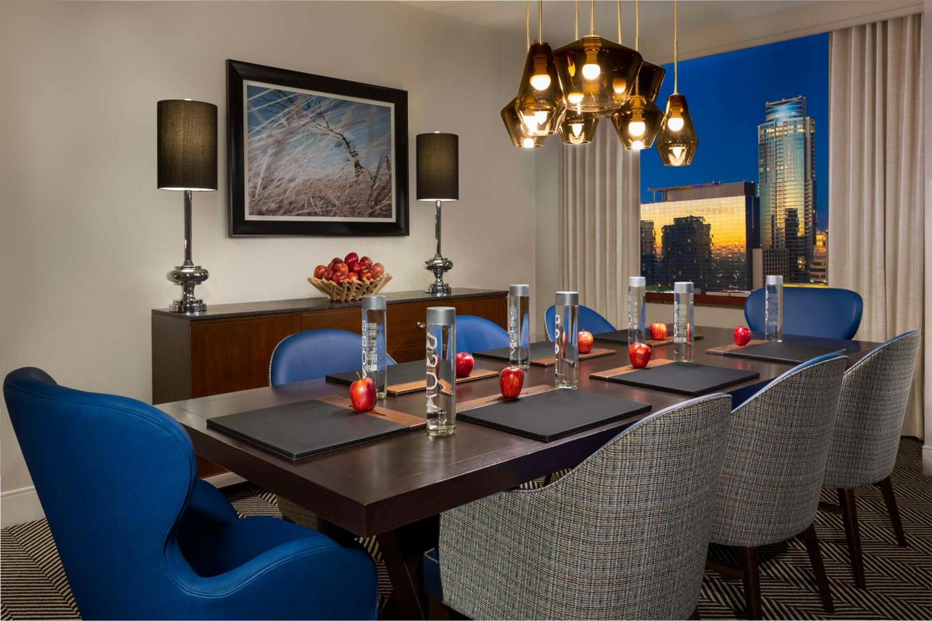 Hilton Austin photo 37