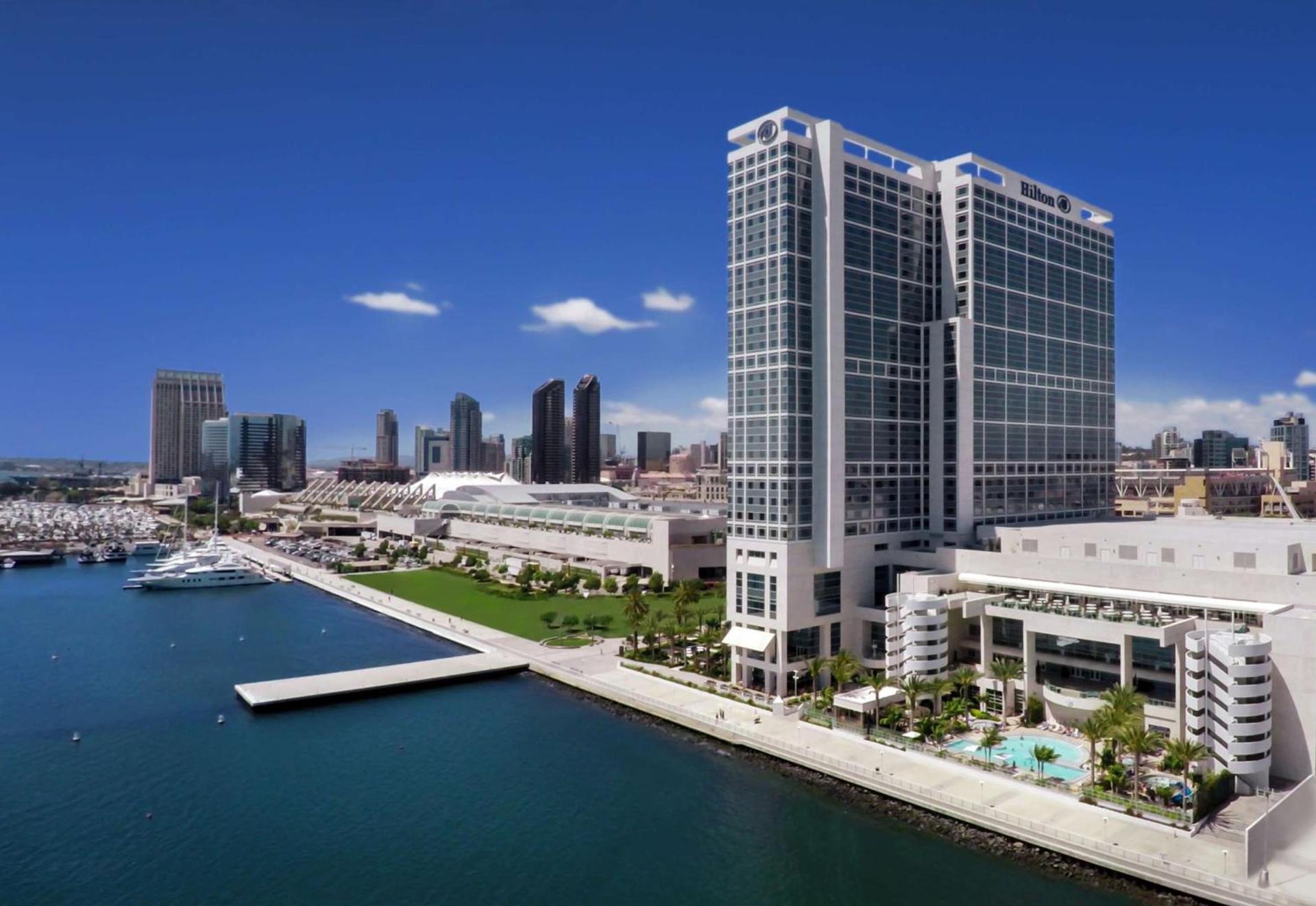 Hilton San Diego Bayfront photo 3