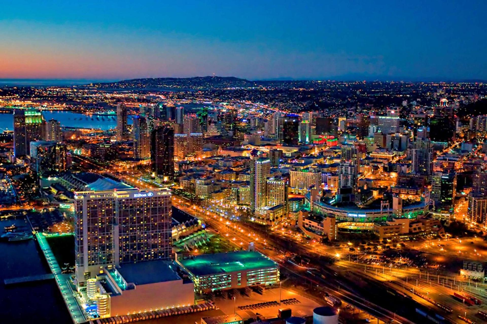 Hilton San Diego Bayfront photo 5
