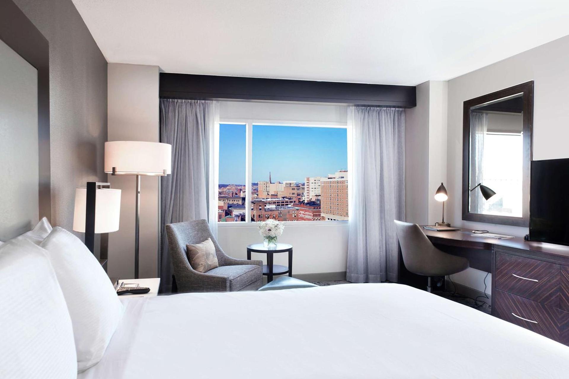 Hilton Baltimore Inner Harbor photo 52
