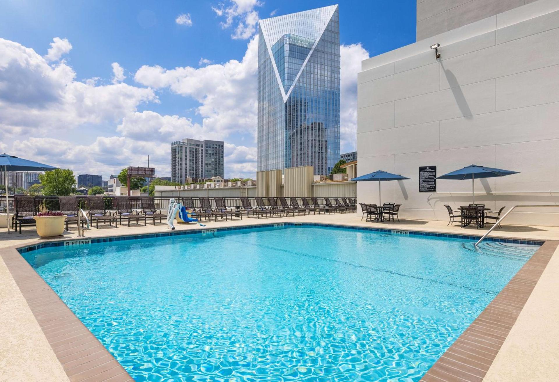Embassy Suites by Hilton Atlanta Buckhead photo 6