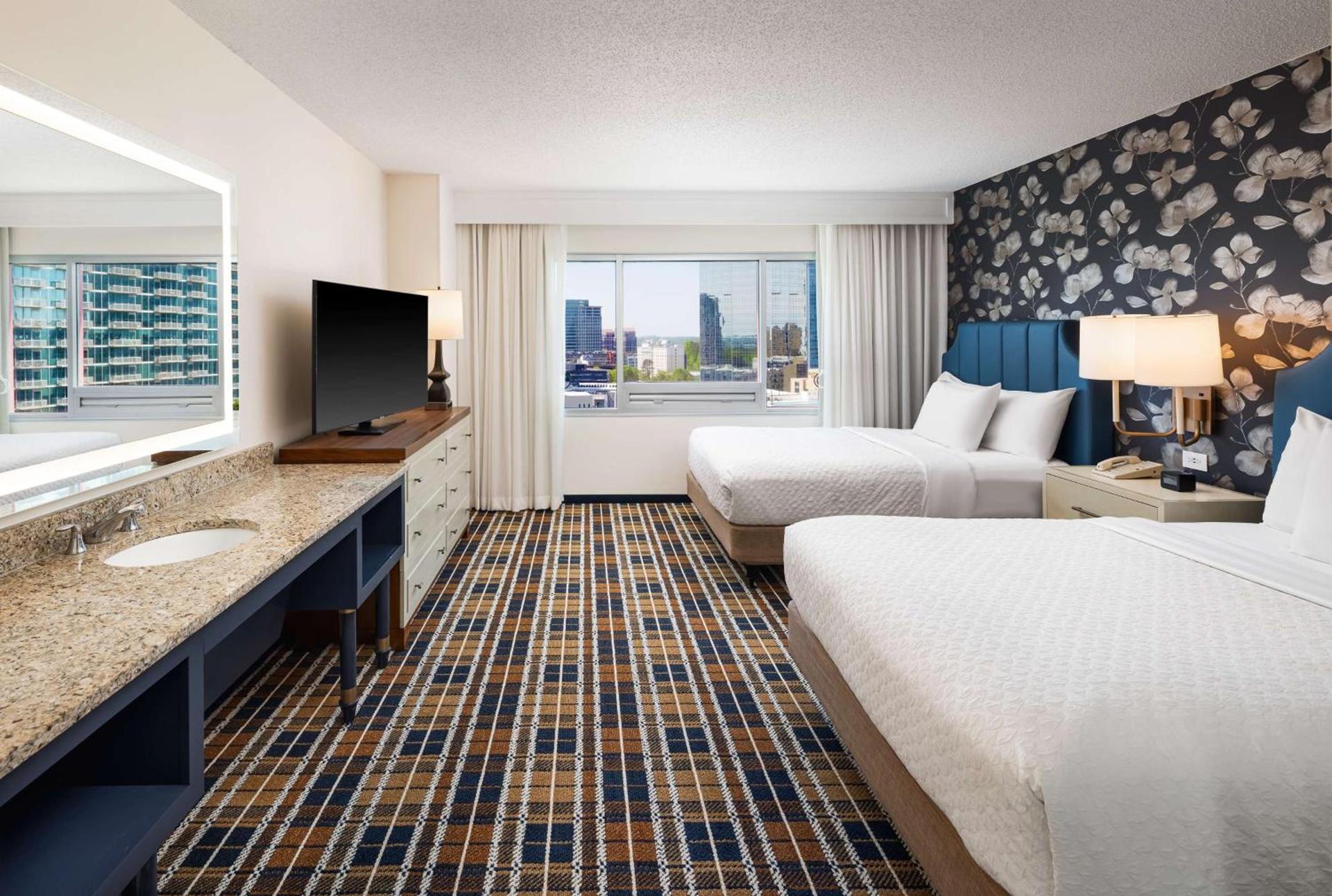 Embassy Suites by Hilton Atlanta Buckhead photo 14