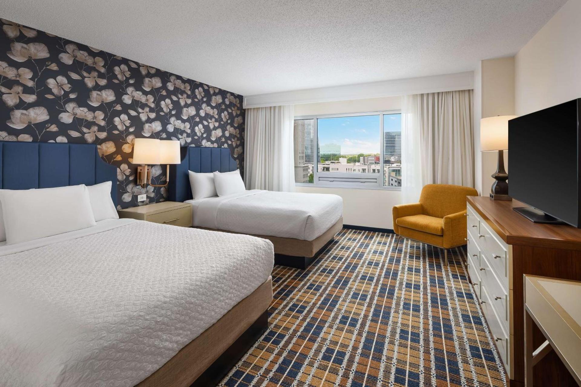 Embassy Suites by Hilton Atlanta Buckhead photo 19