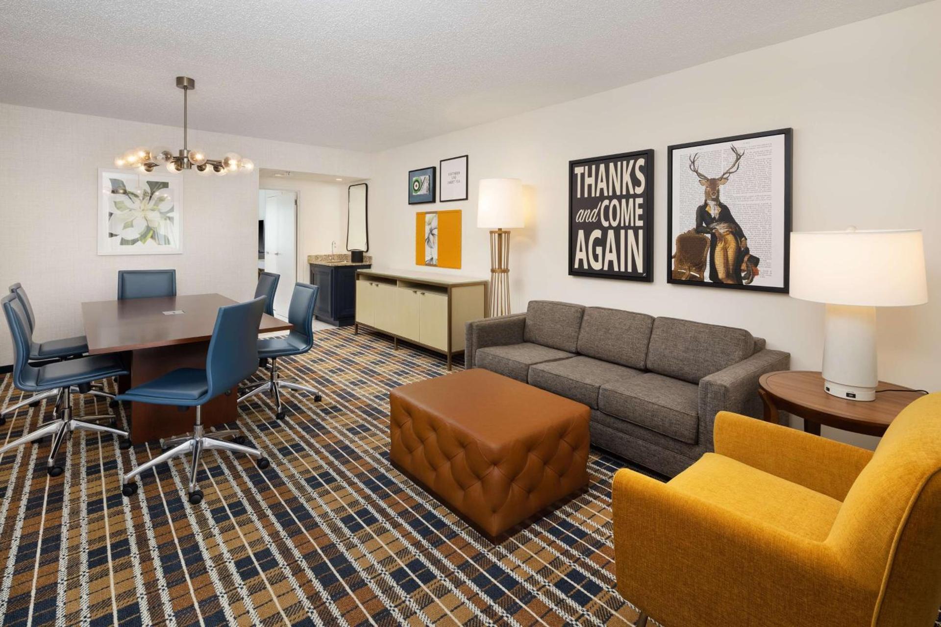 Embassy Suites by Hilton Atlanta Buckhead photo 40
