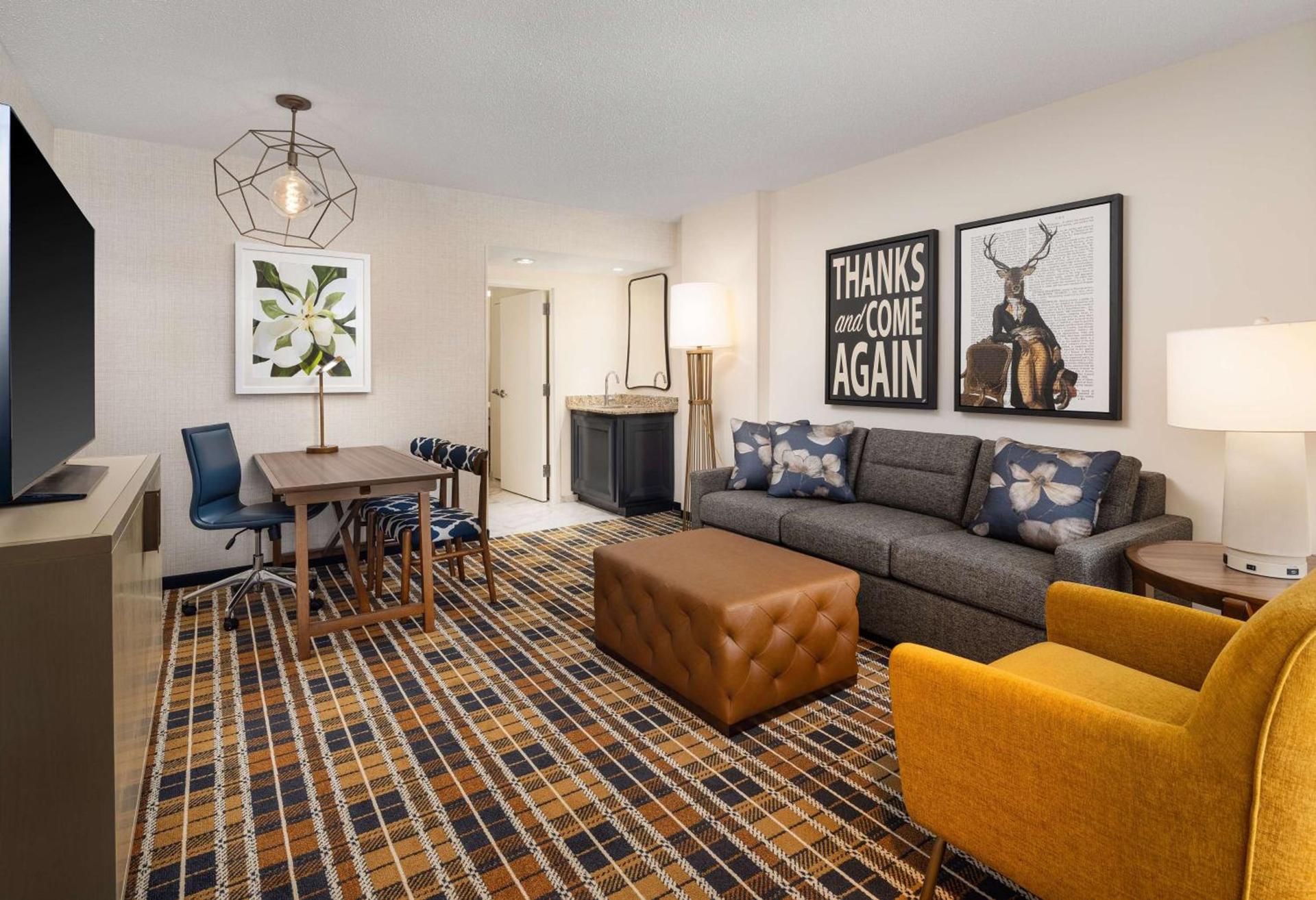 Embassy Suites by Hilton Atlanta Buckhead photo 45