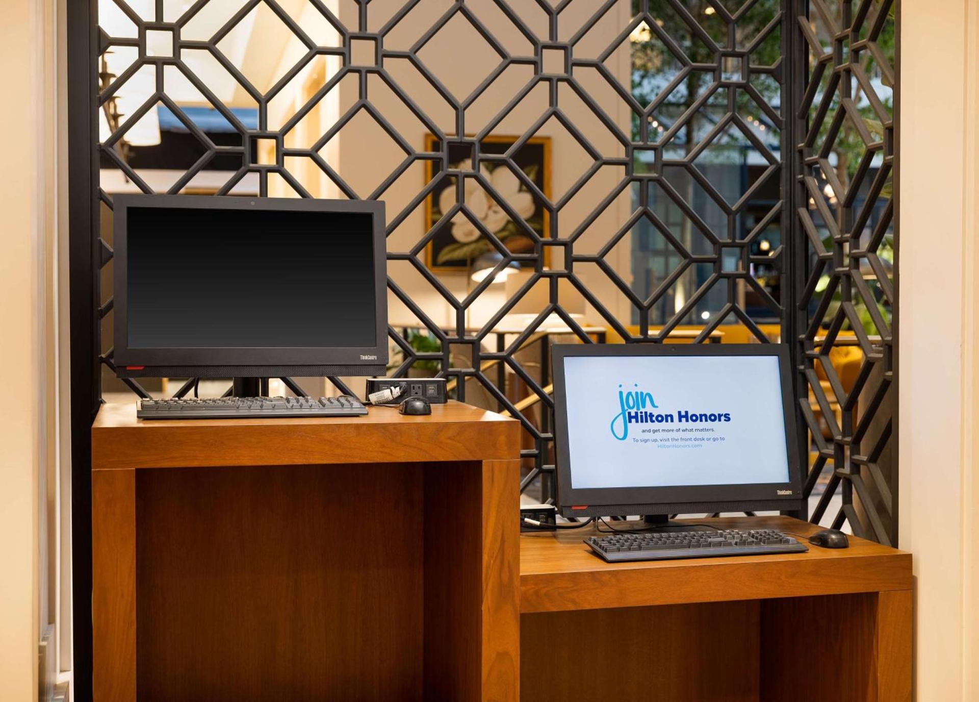 Embassy Suites by Hilton Atlanta Buckhead photo 48