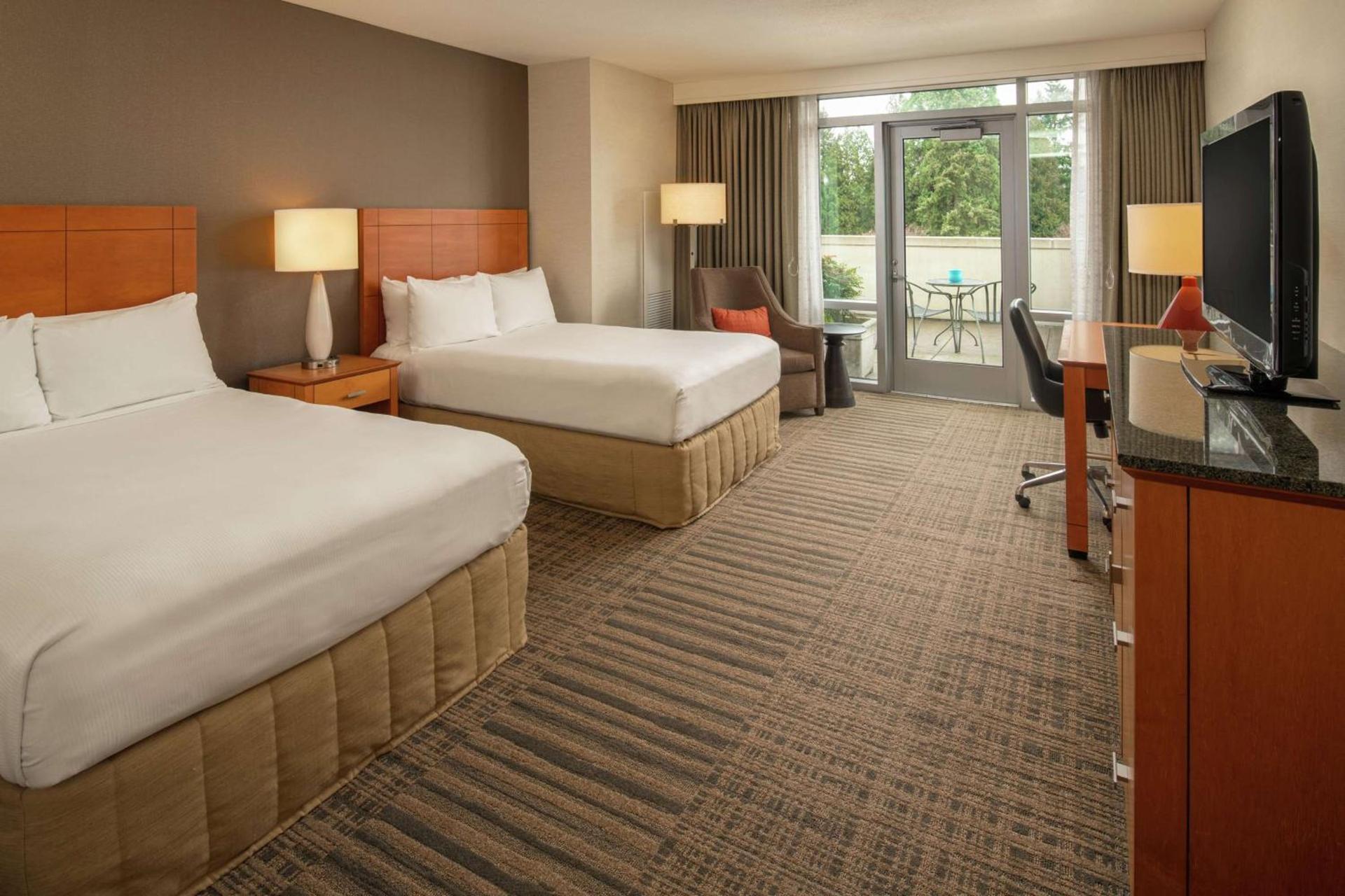 Hilton Vancouver Washington photo 37