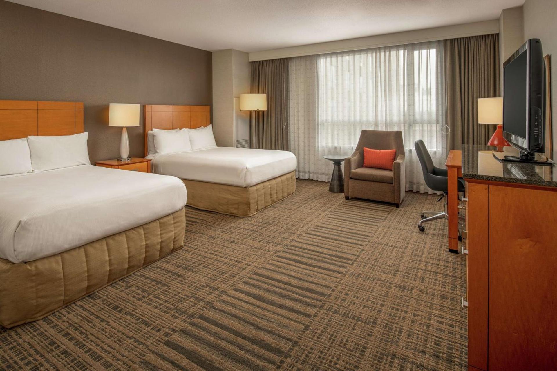 Hilton Vancouver Washington photo 40