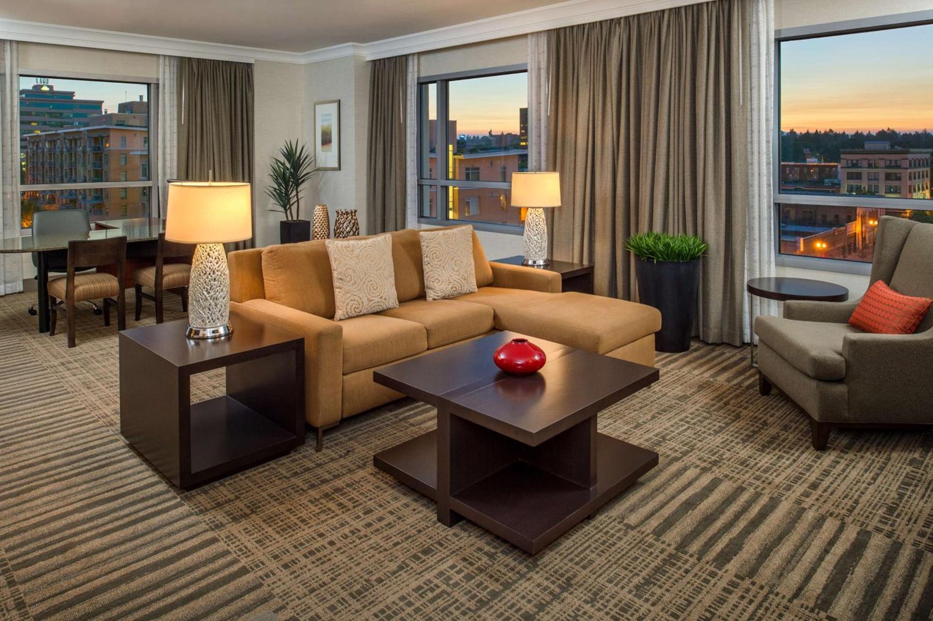 Hilton Vancouver Washington photo 43