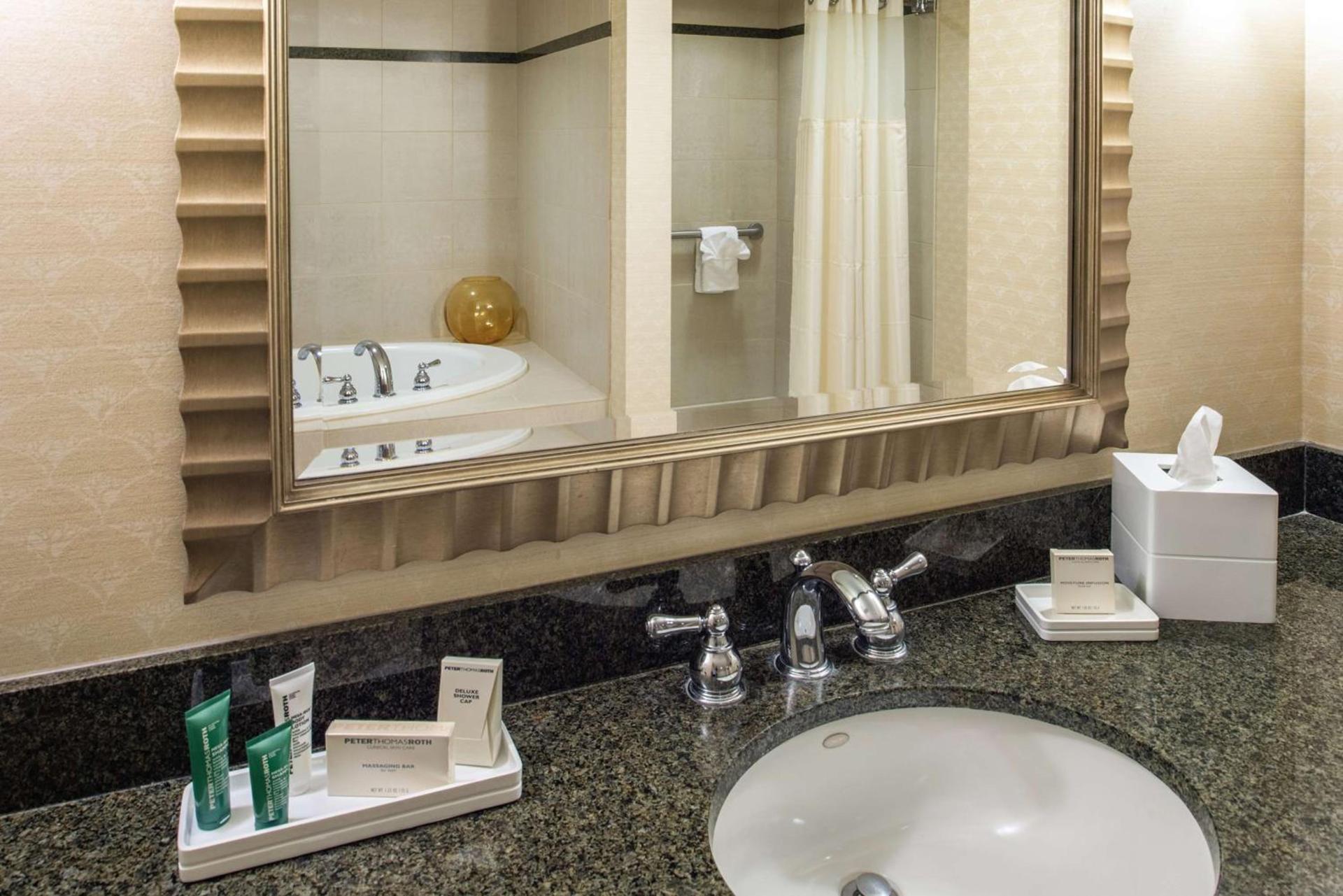 Hilton Vancouver Washington photo 50