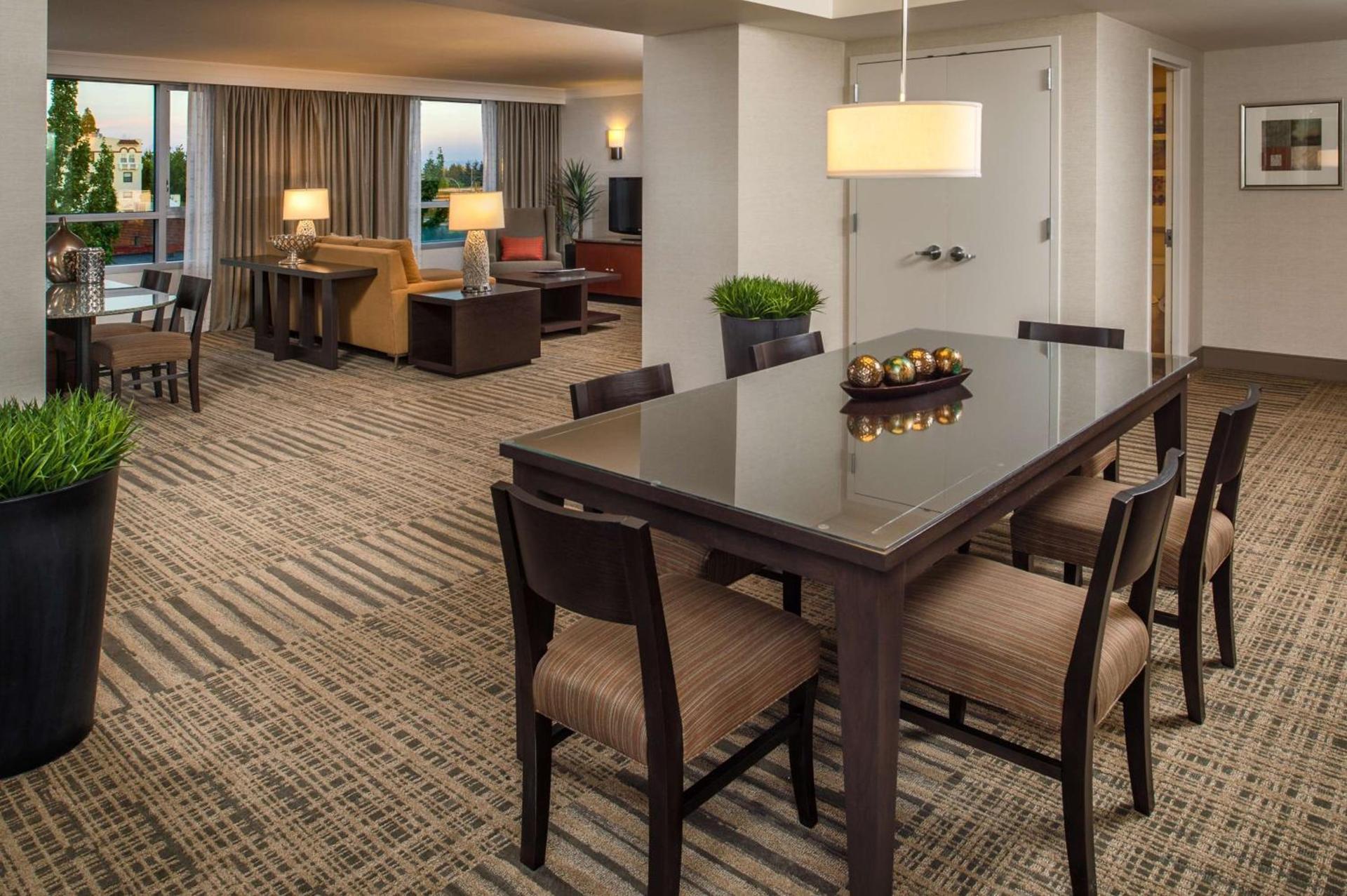 Hilton Vancouver Washington photo 56