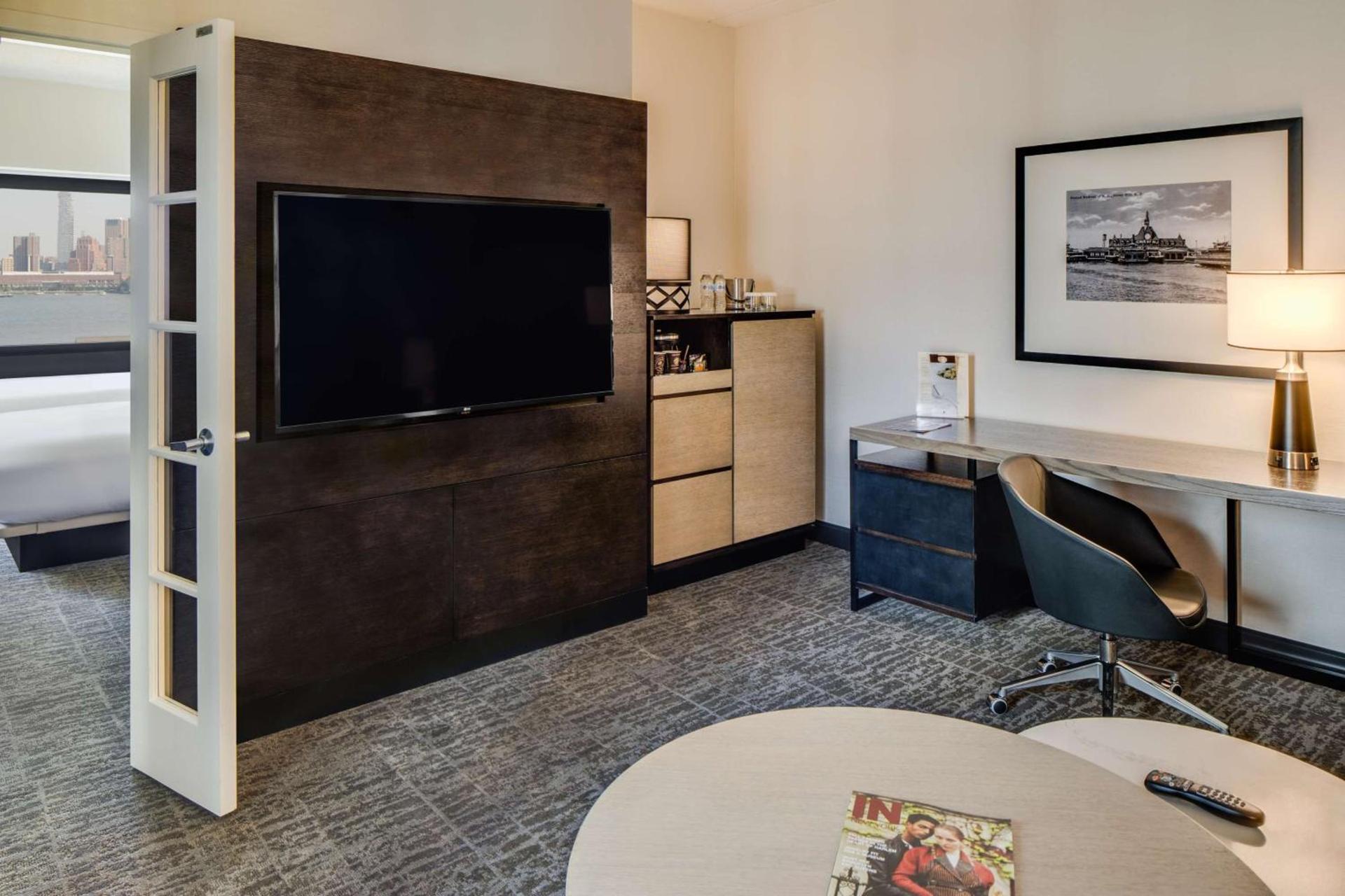 DoubleTree by Hilton Hotel & Suites Jersey City photo 25