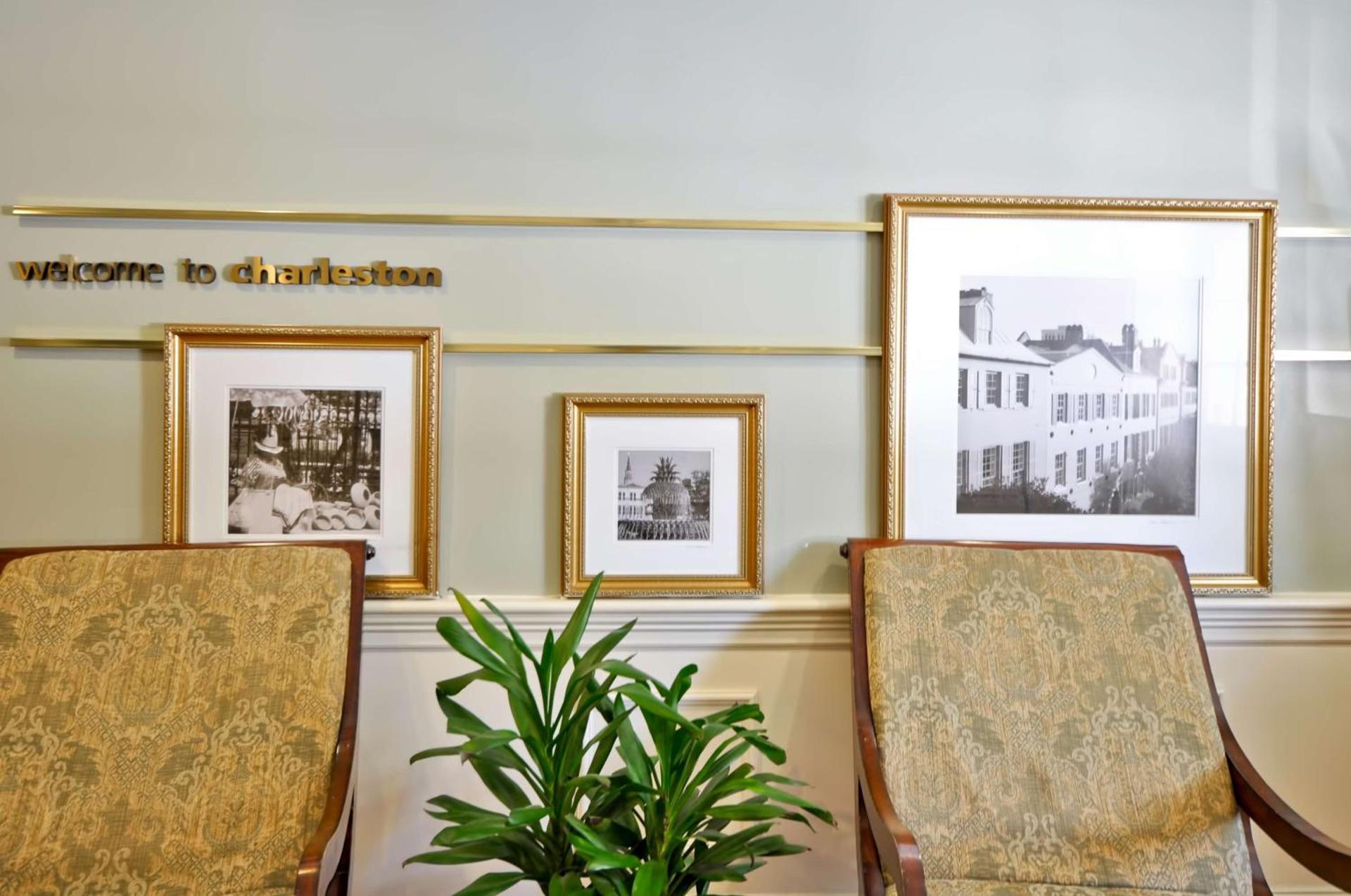 Hampton Inn Charleston-Historic District photo 7