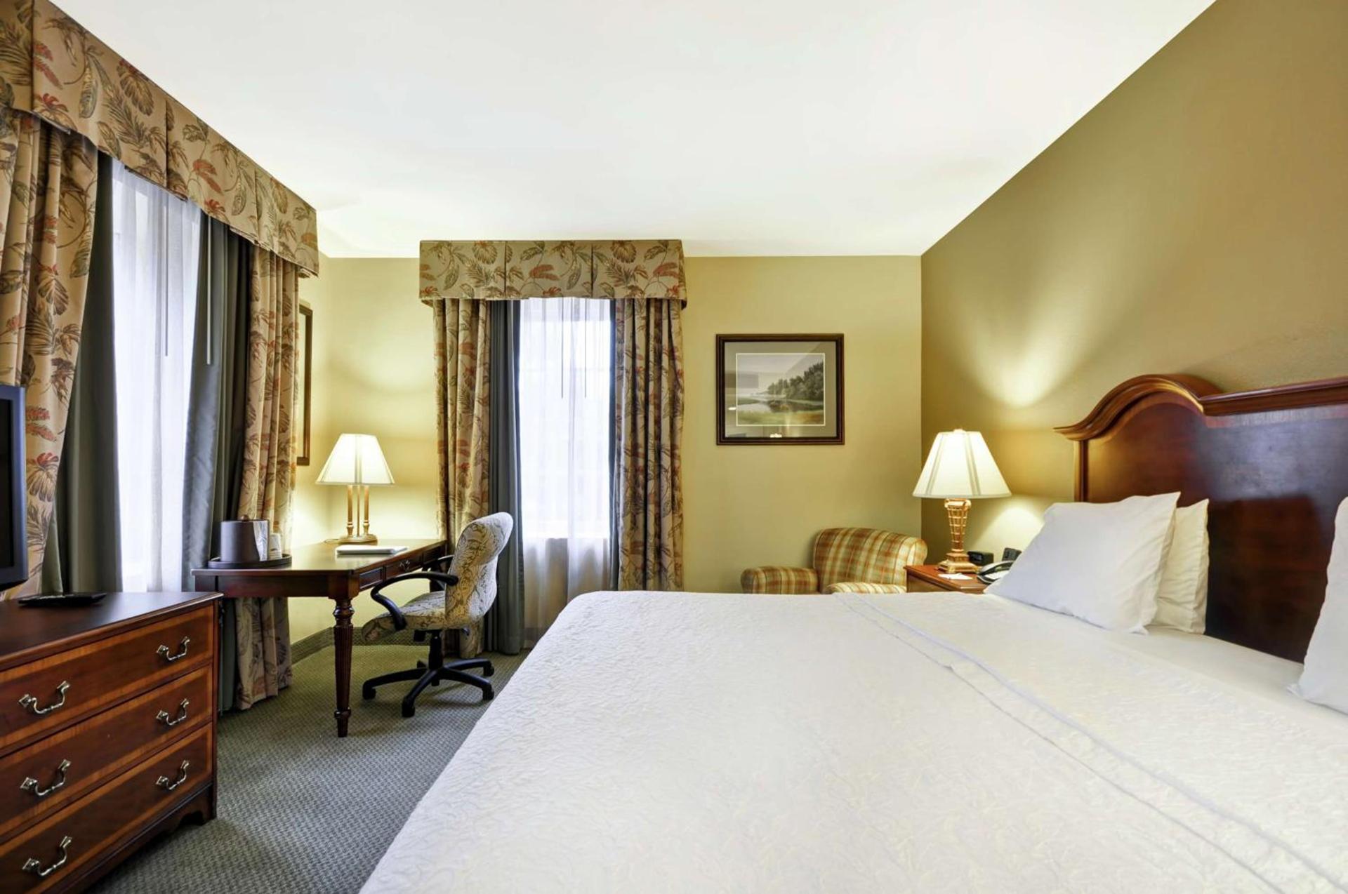 Hampton Inn Charleston-Historic District photo 19