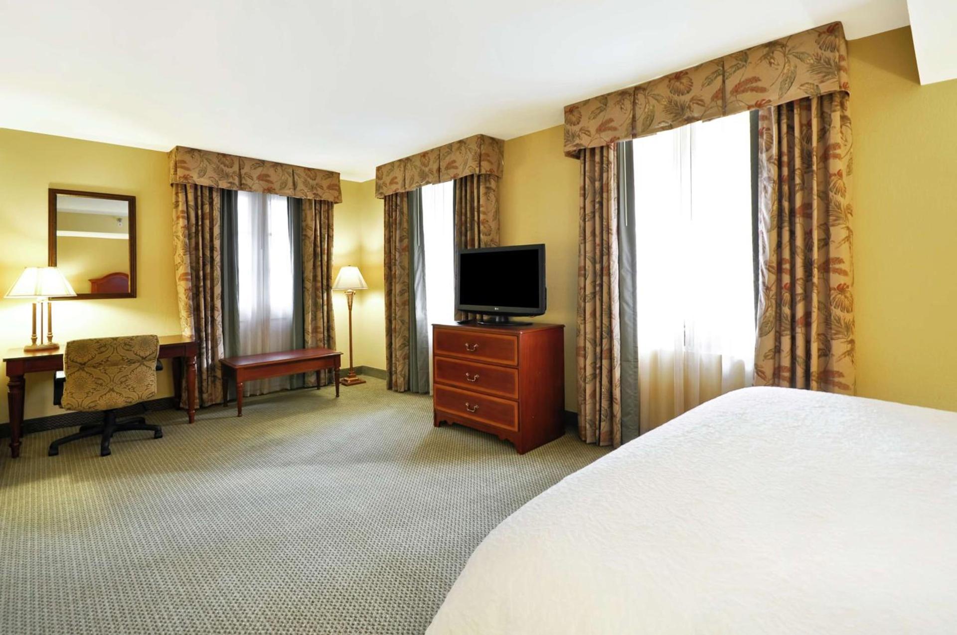 Hampton Inn Charleston-Historic District photo 21