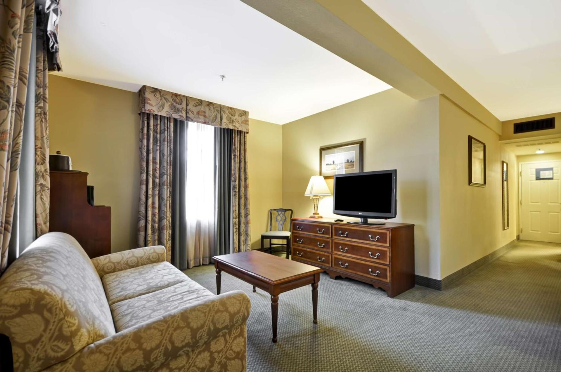 Hampton Inn Charleston-Historic District photo 27
