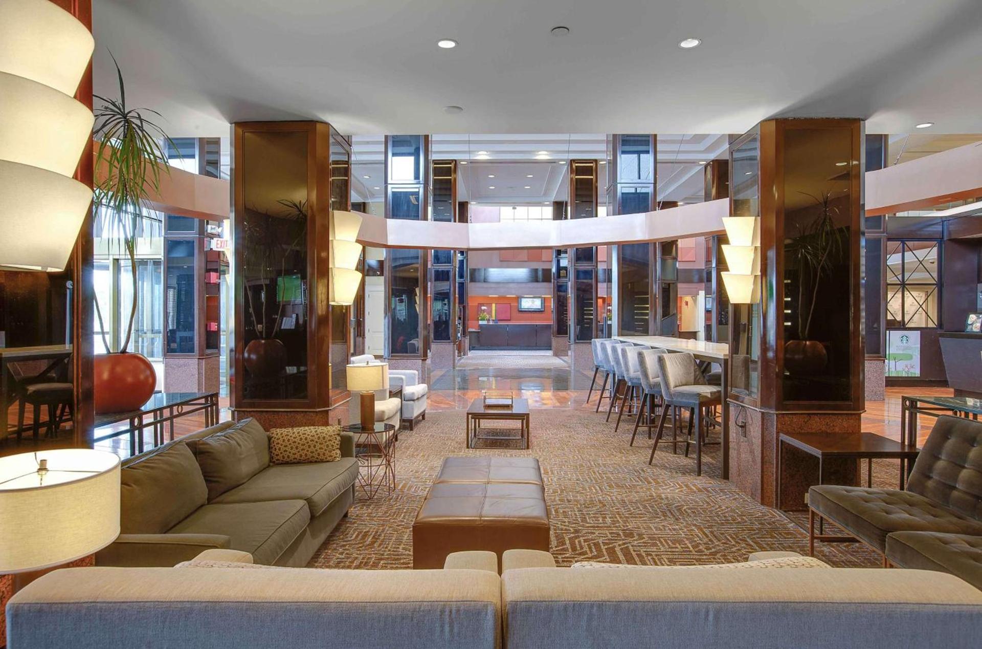 Hilton Newark Airport photo 3