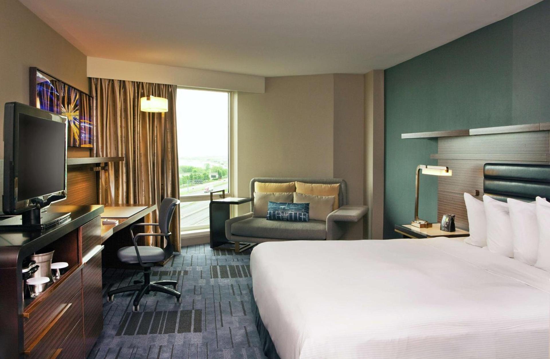 Hilton Newark Airport photo 8