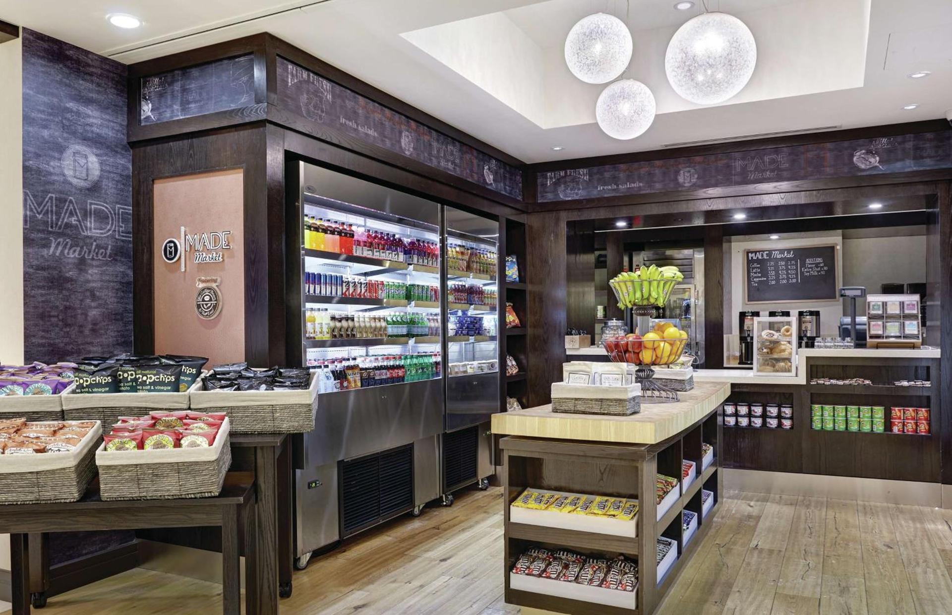 DoubleTree by Hilton Washington DC – Crystal City photo 6