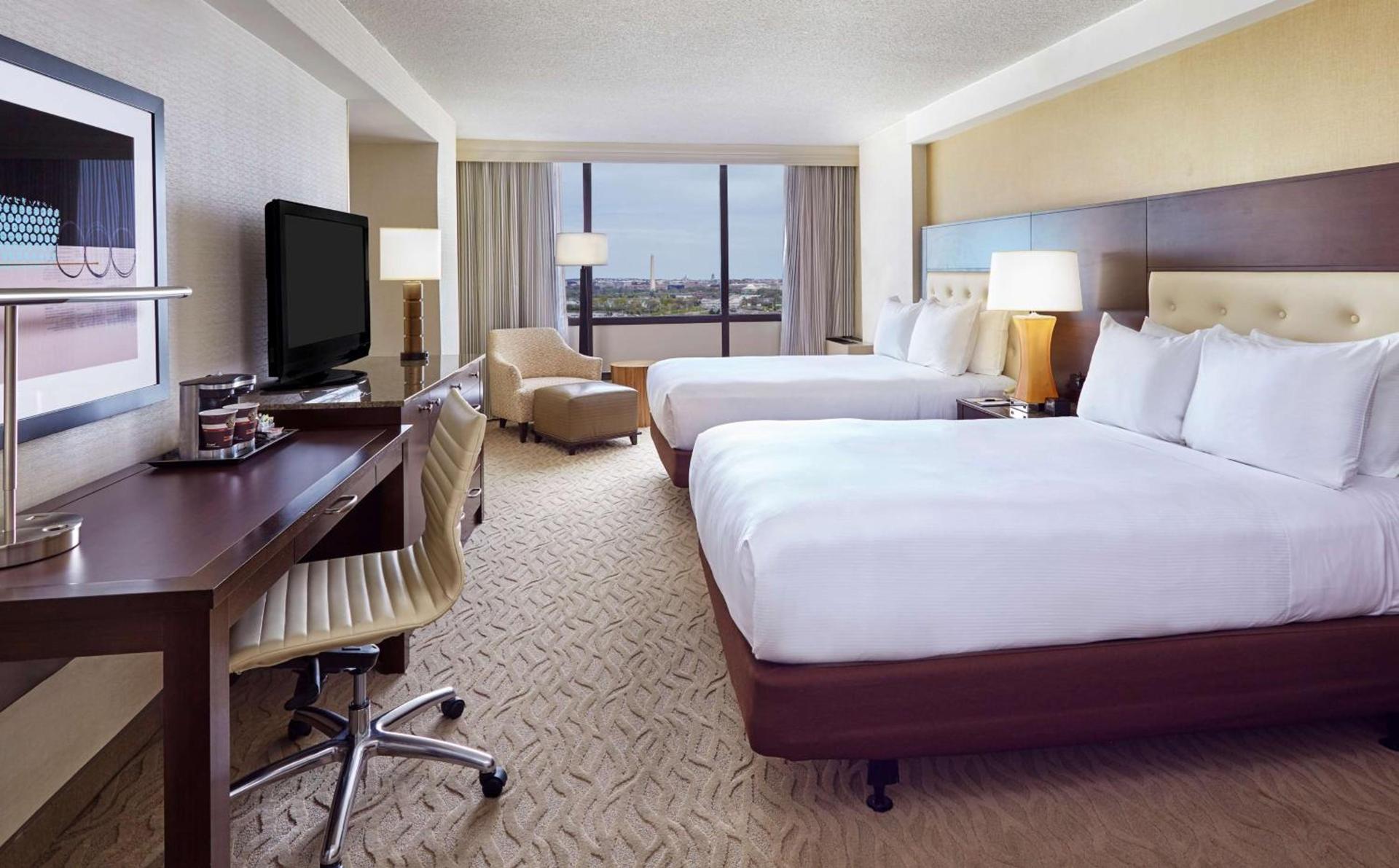 DoubleTree by Hilton Washington DC – Crystal City photo 18