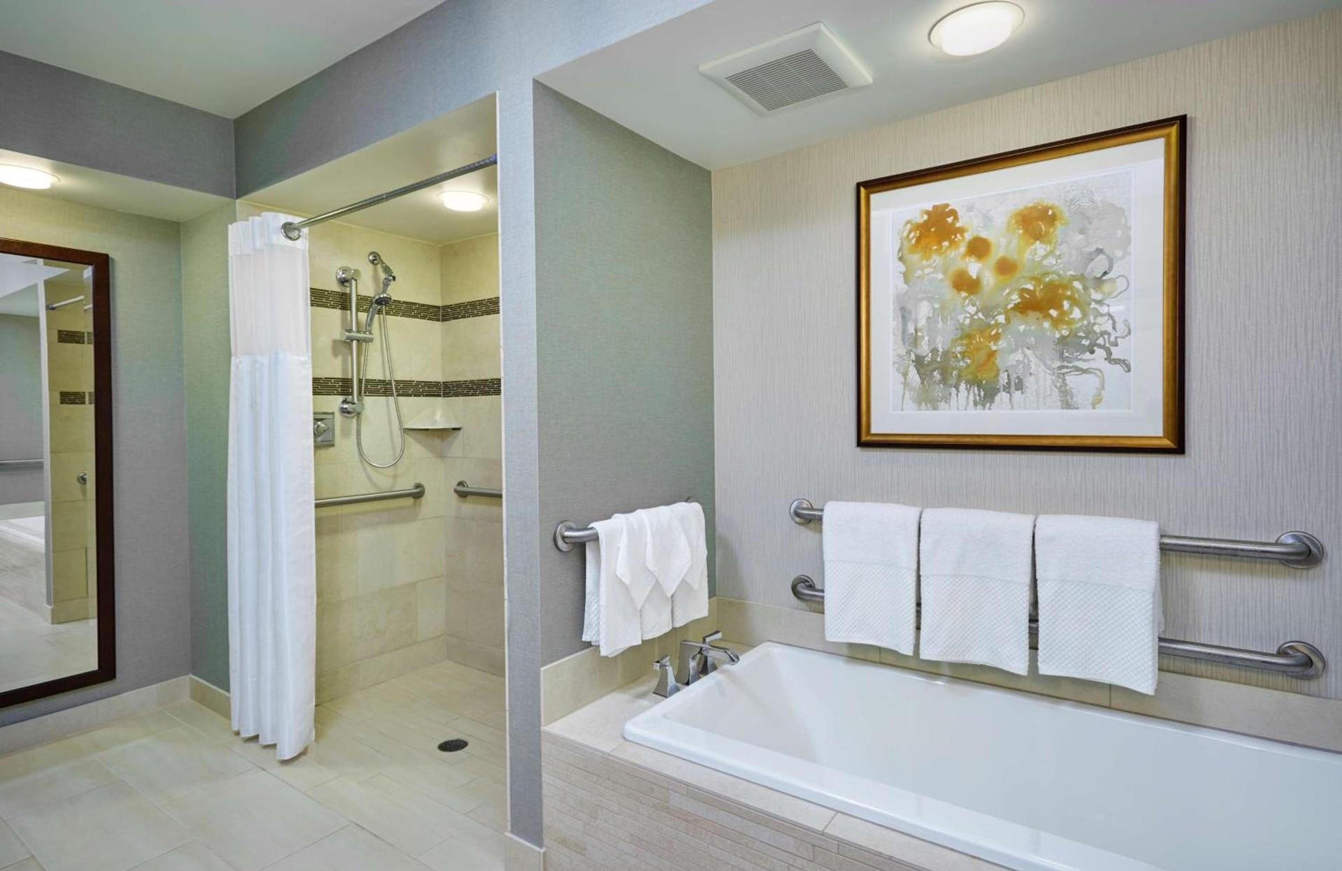 DoubleTree by Hilton Washington DC – Crystal City photo 23