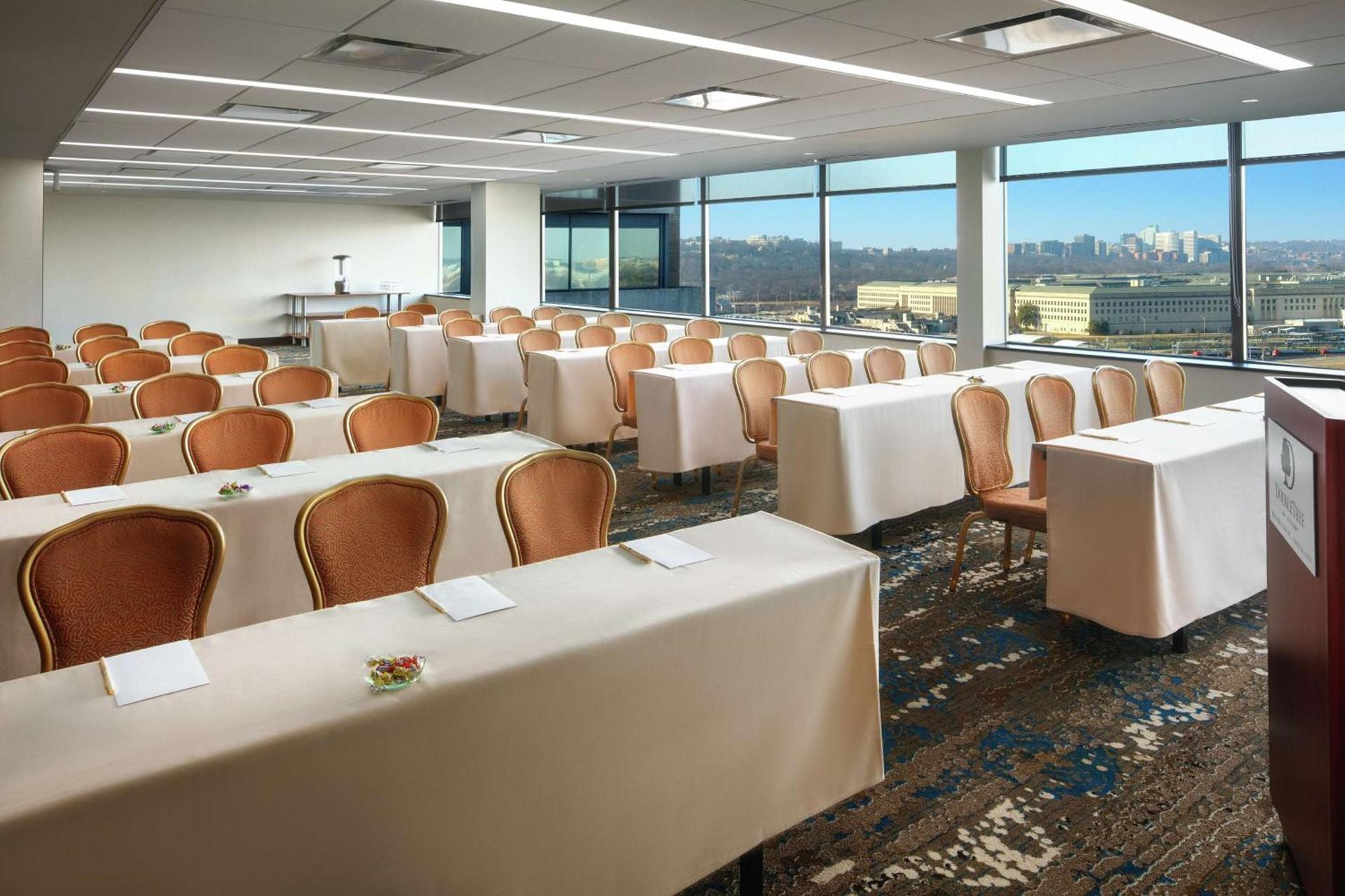 DoubleTree by Hilton Washington DC – Crystal City photo 51