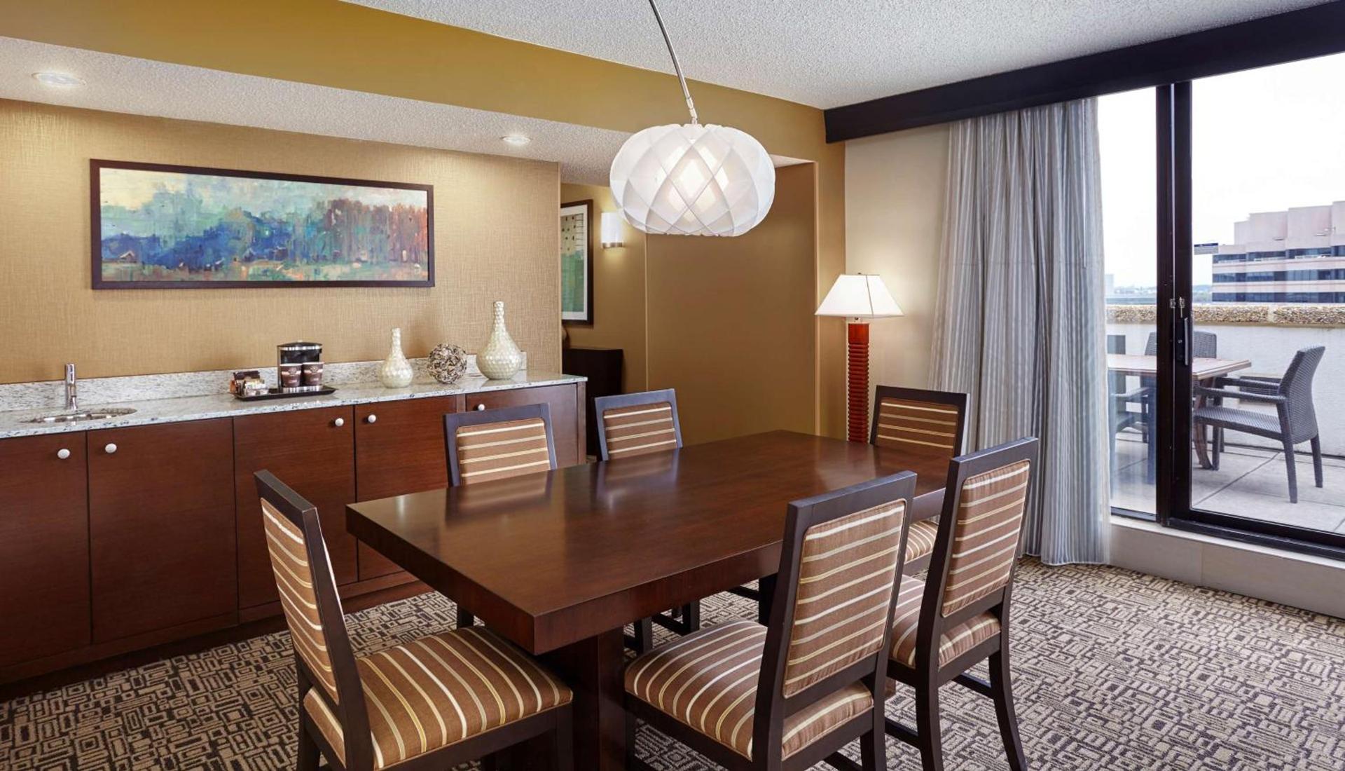 DoubleTree by Hilton Washington DC – Crystal City photo 65