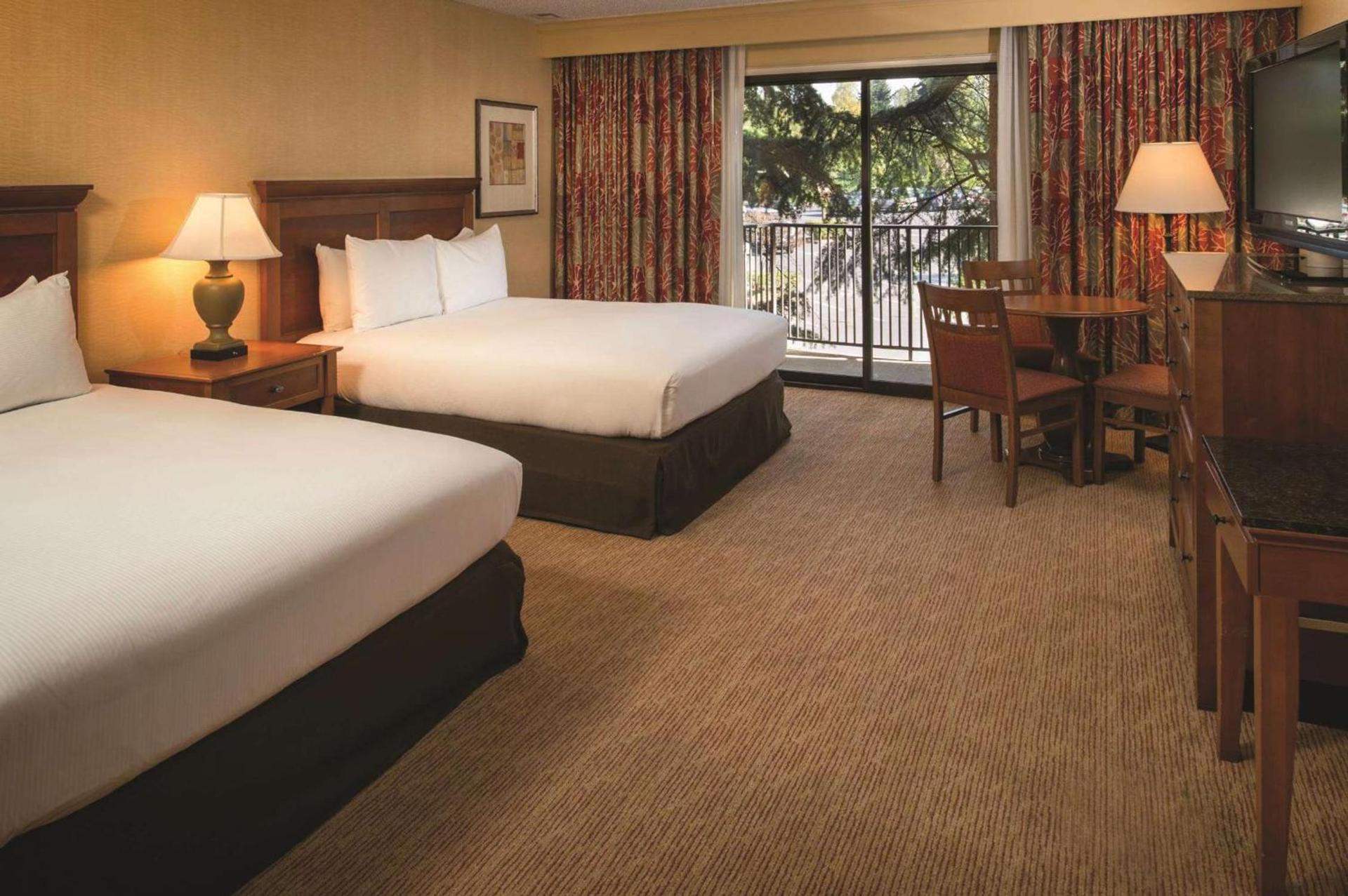 DoubleTree by Hilton Seattle Airport photo 25