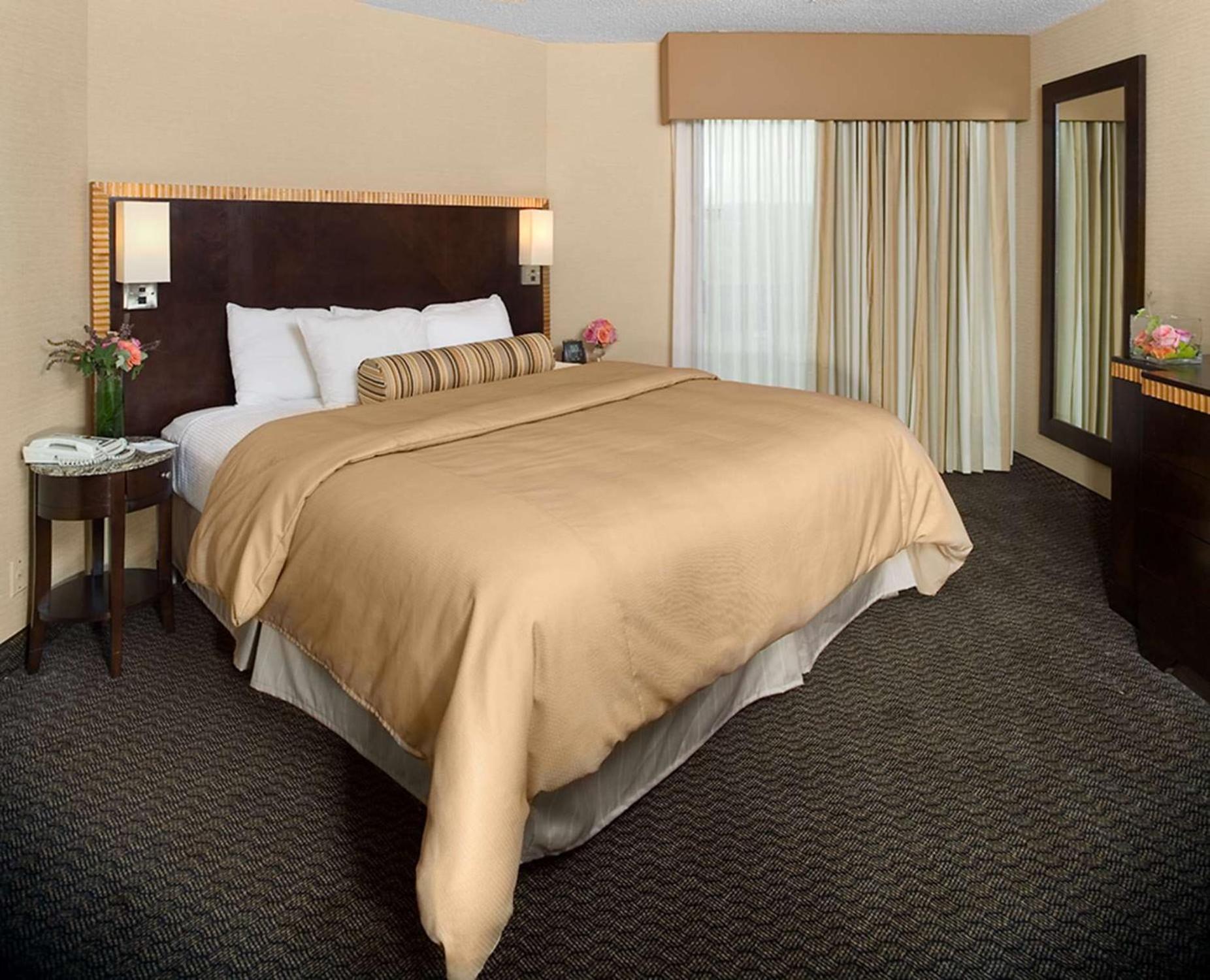 Embassy Suites Birmingham photo 26