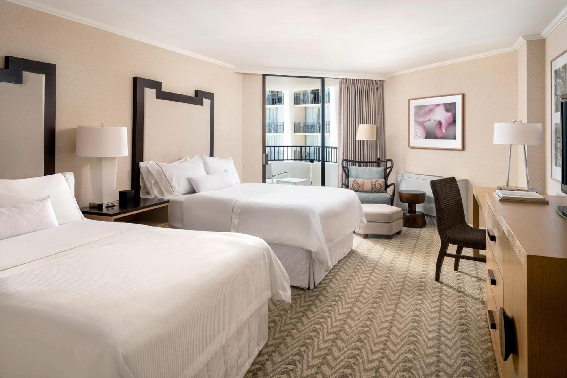 Moana Surfrider, A Westin Resort & Spa, Waikiki Beach photo 24
