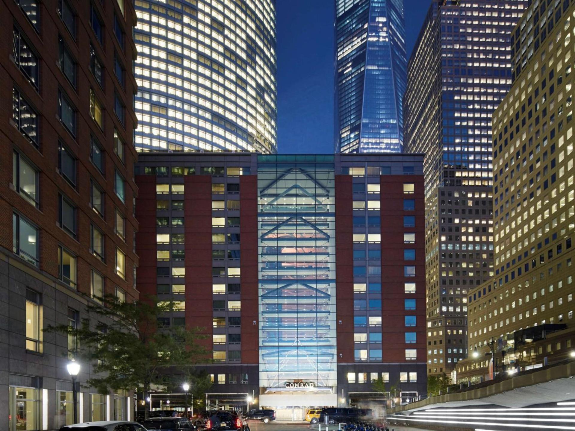 Conrad New York Downtown photo 1