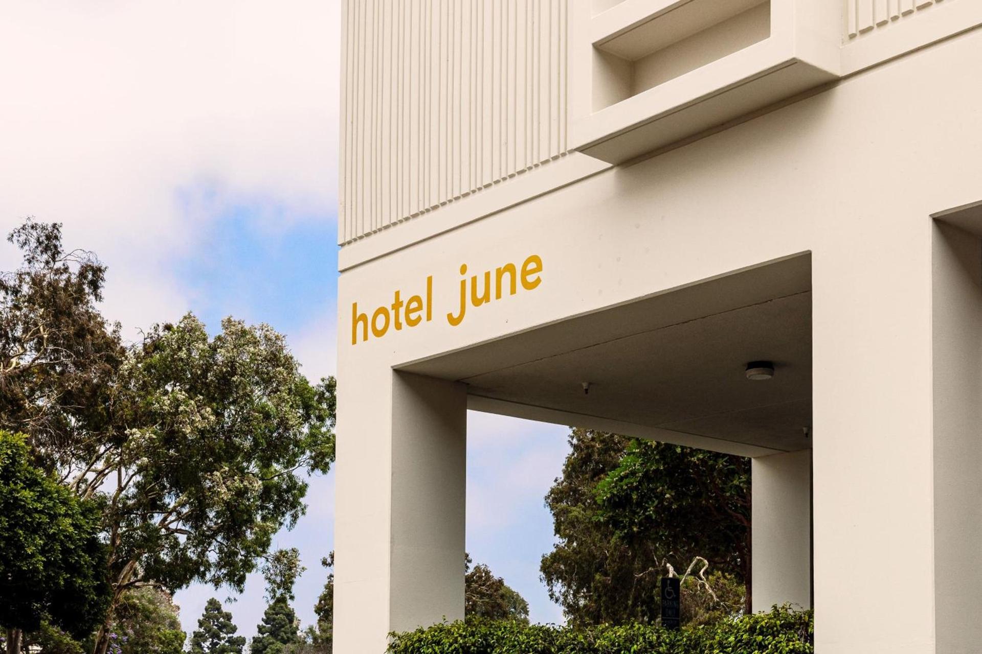 Hotel June West LA, a Member of Design Hotels photo 25