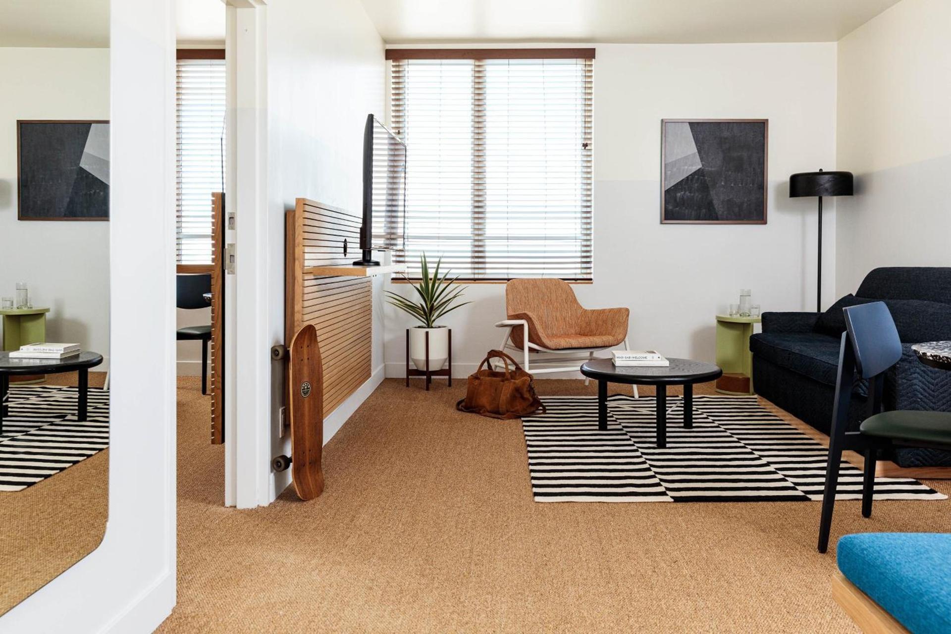 Hotel June West LA, a Member of Design Hotels photo 91