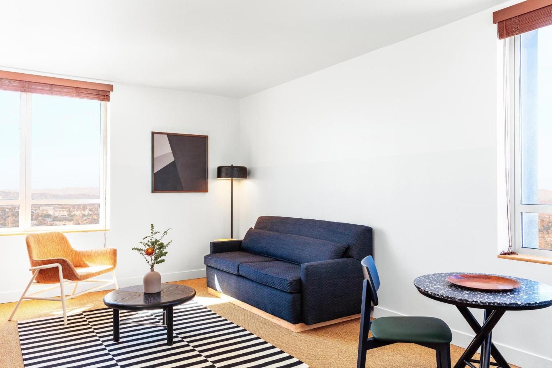 Hotel June West LA, a Member of Design Hotels photo 92