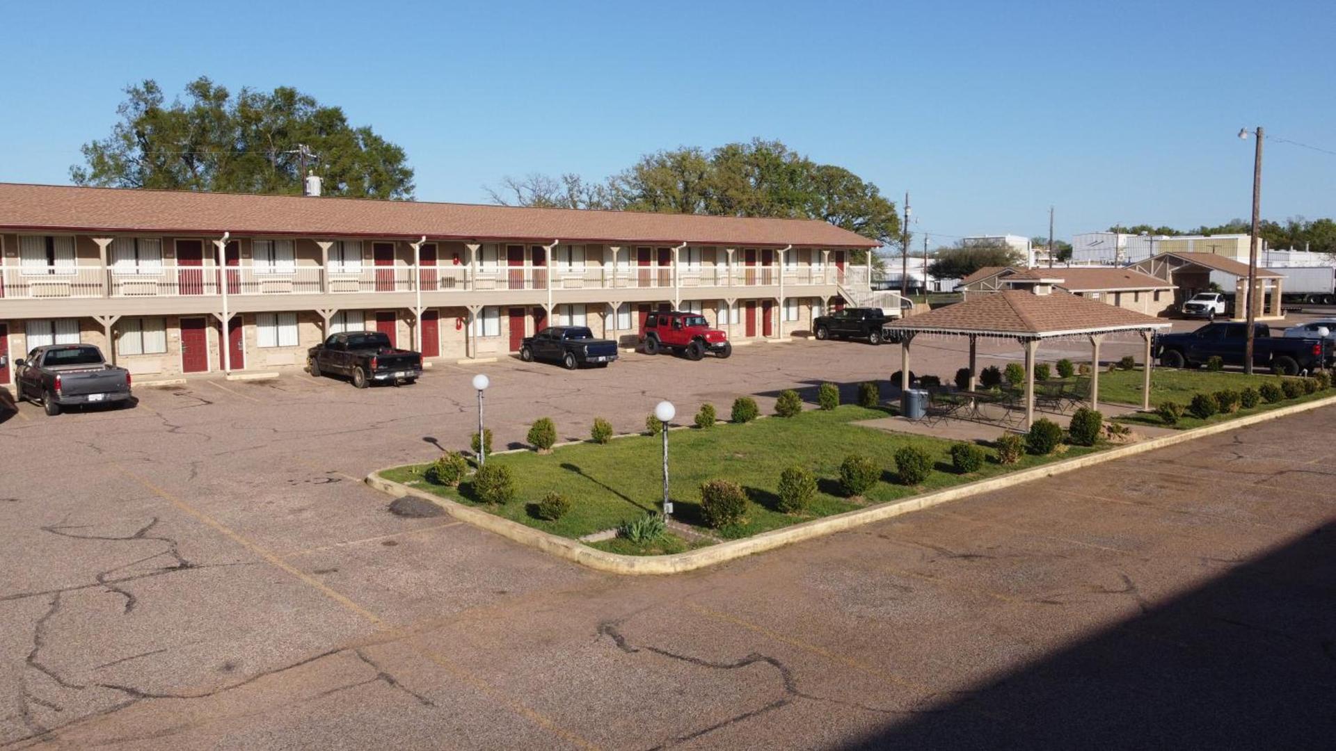 Countryside Inn photo 3