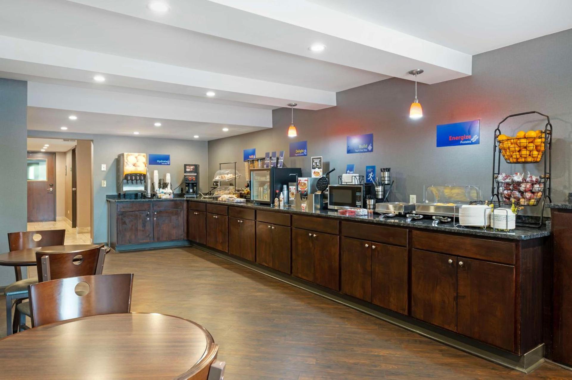 Best Western University Inn at Valparaiso photo 30