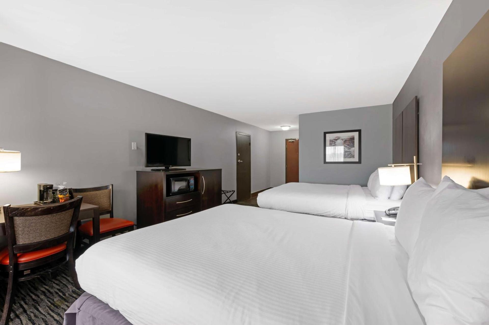 Best Western University Inn at Valparaiso photo 15
