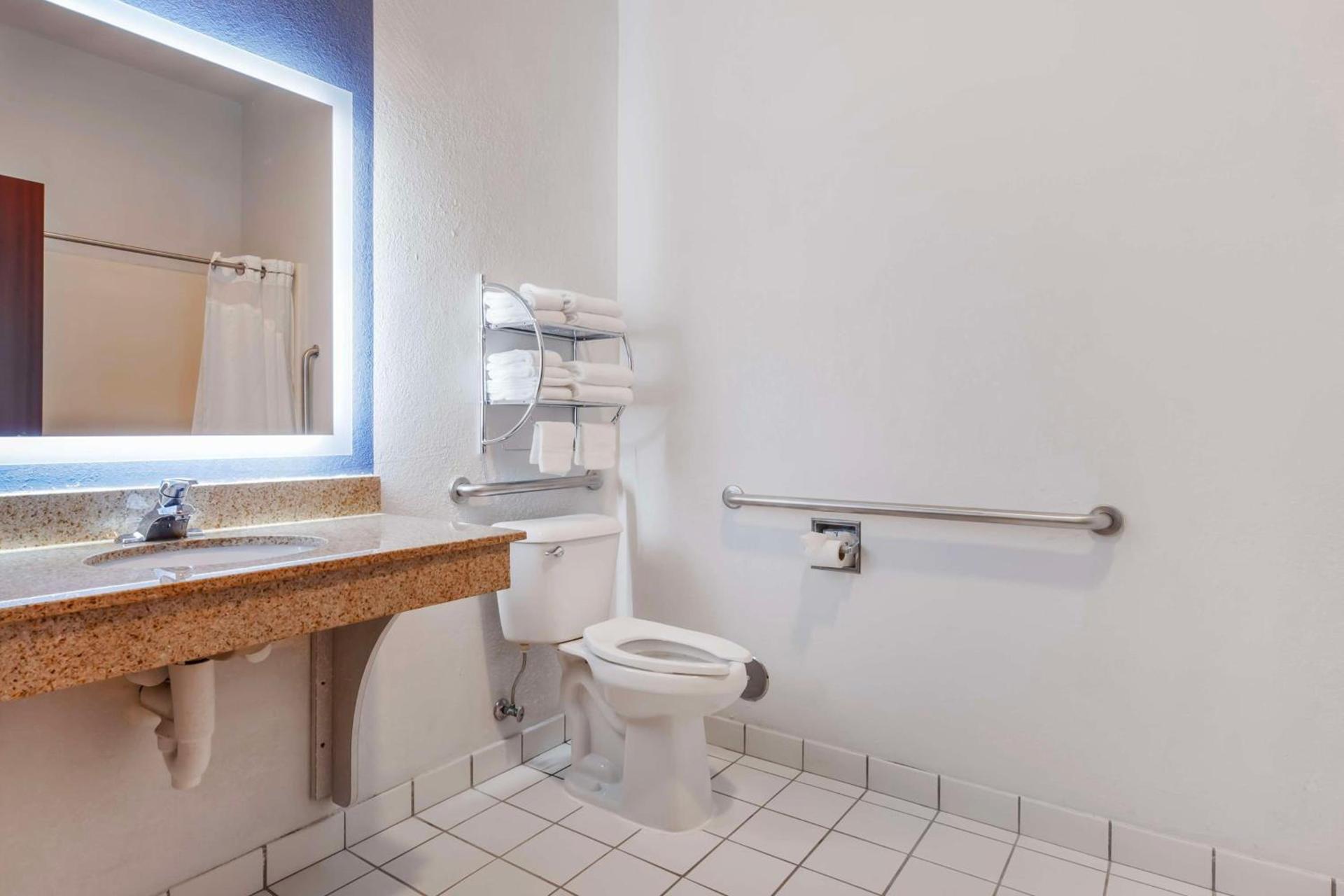Best Western Sycamore Inn photo 19