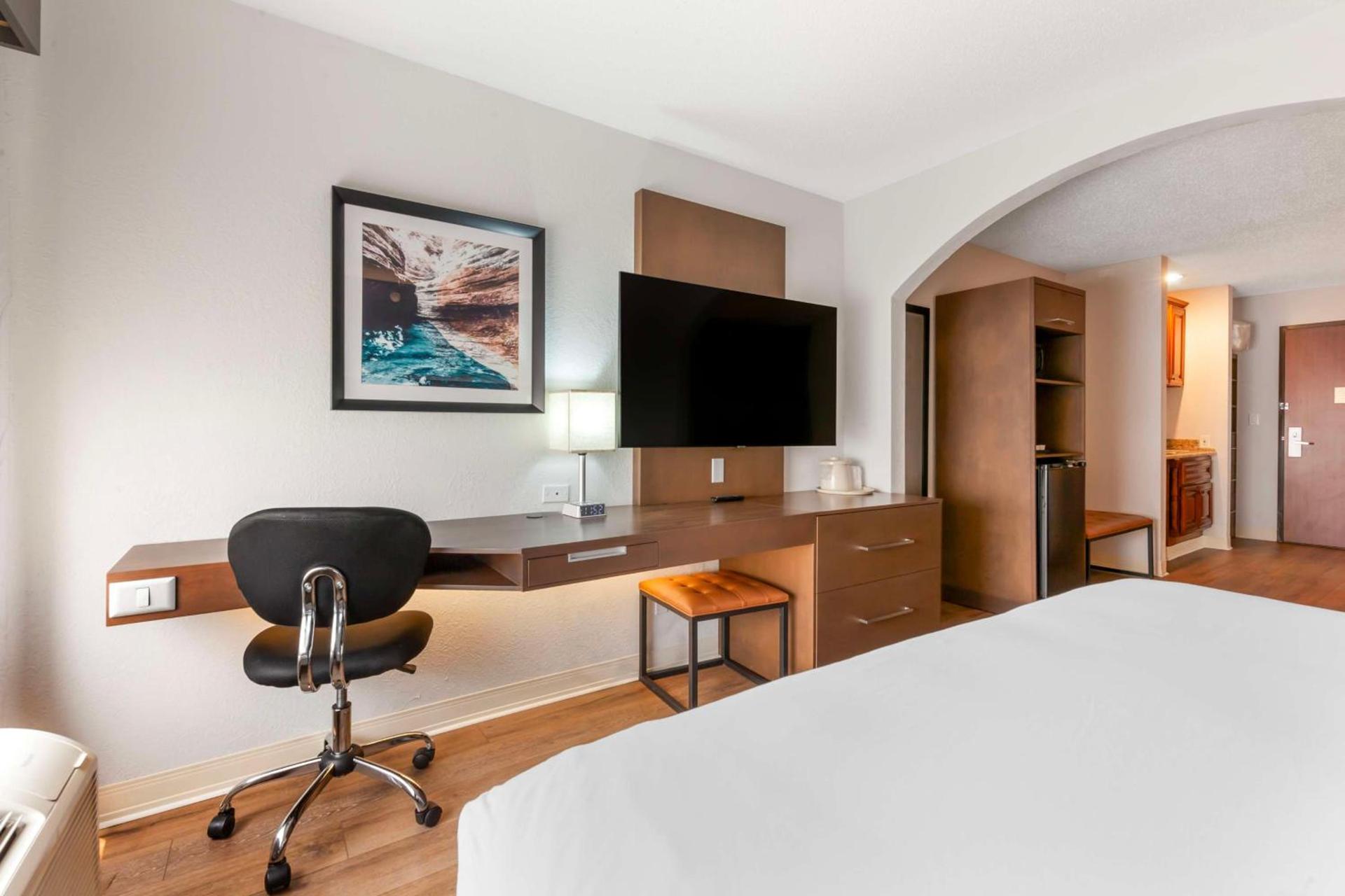 Best Western Sycamore Inn photo 13